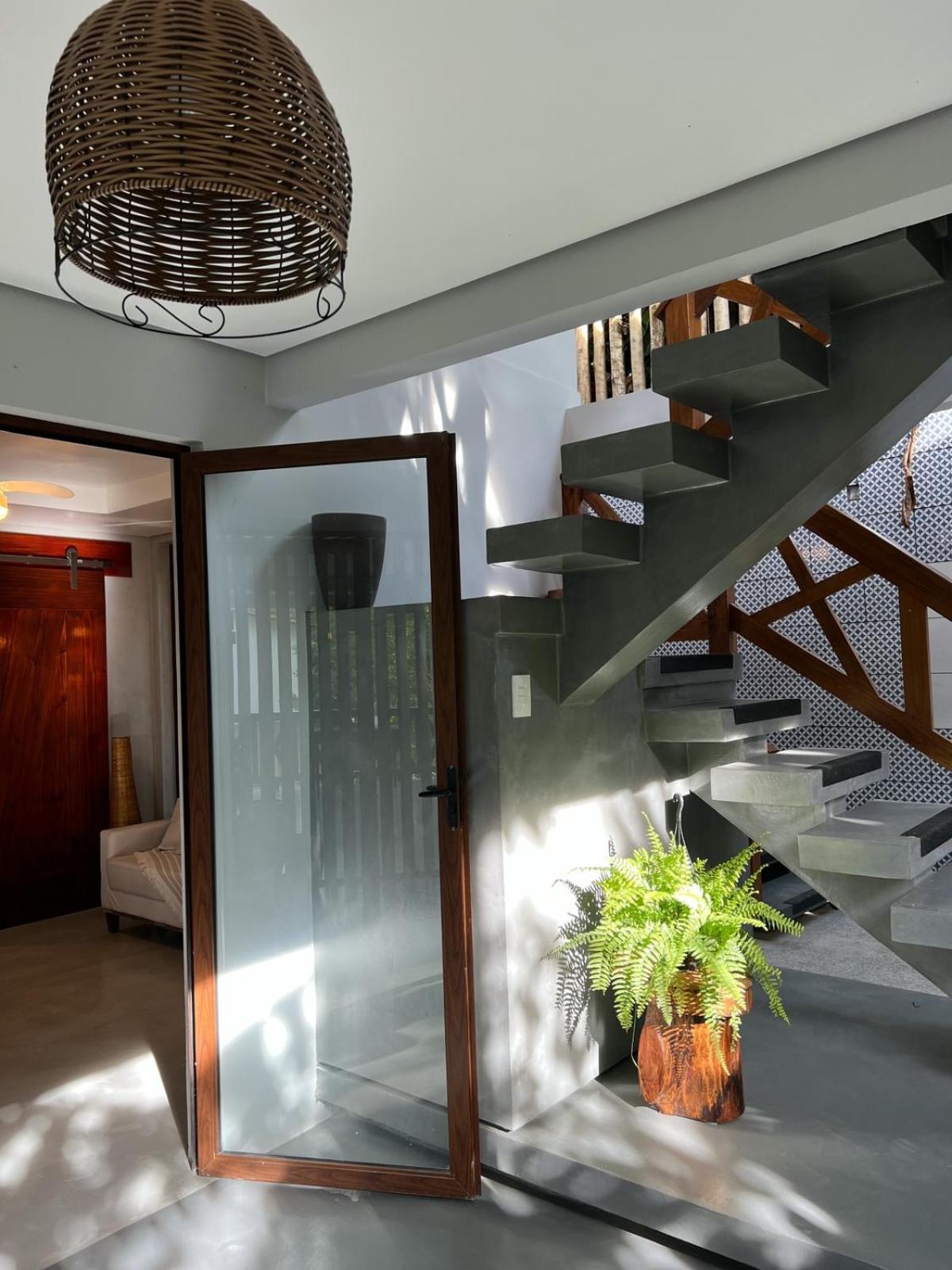 Apartment with Balcony photo 1