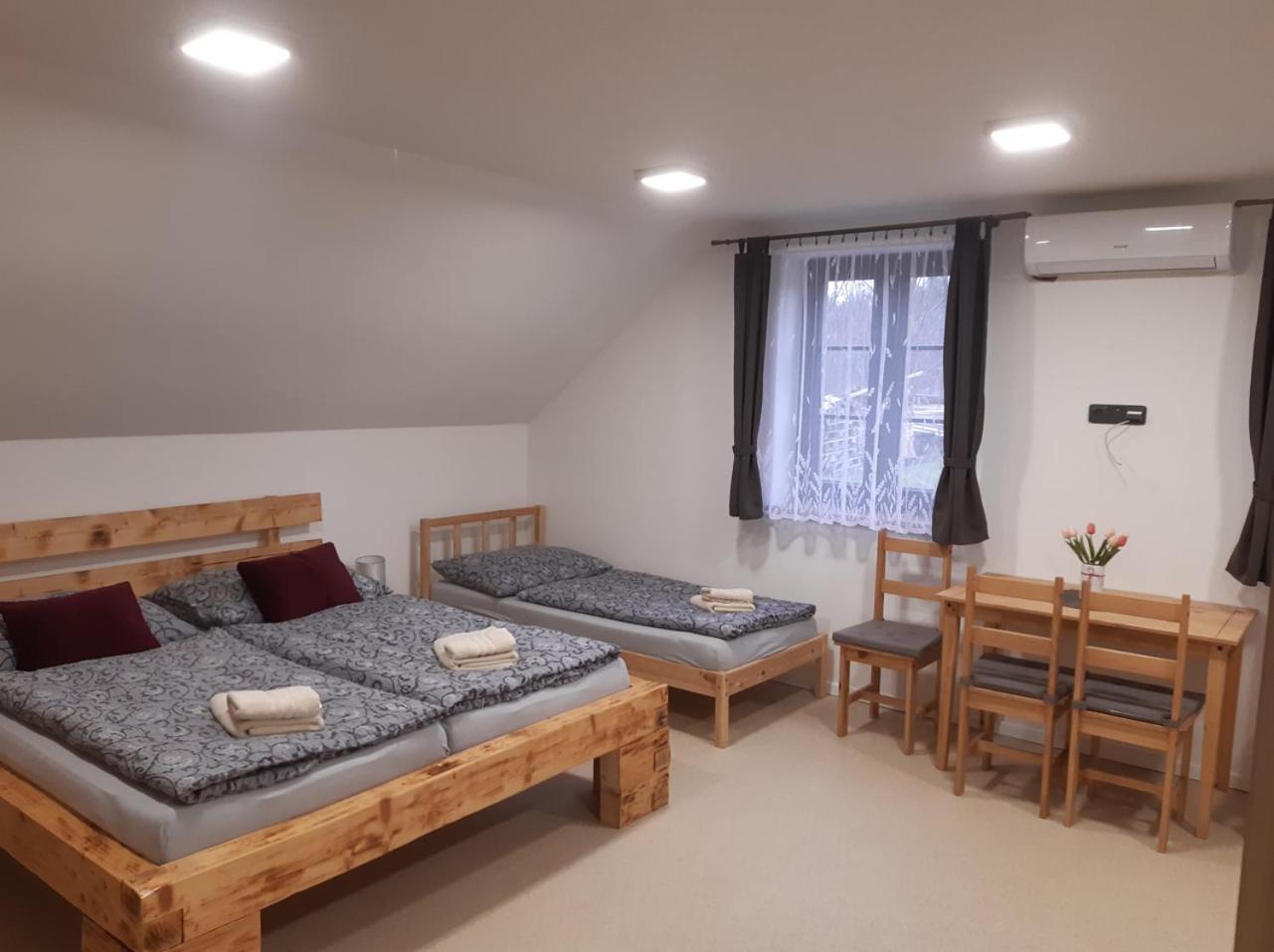 Quadruple Room with Bathroom photo 1