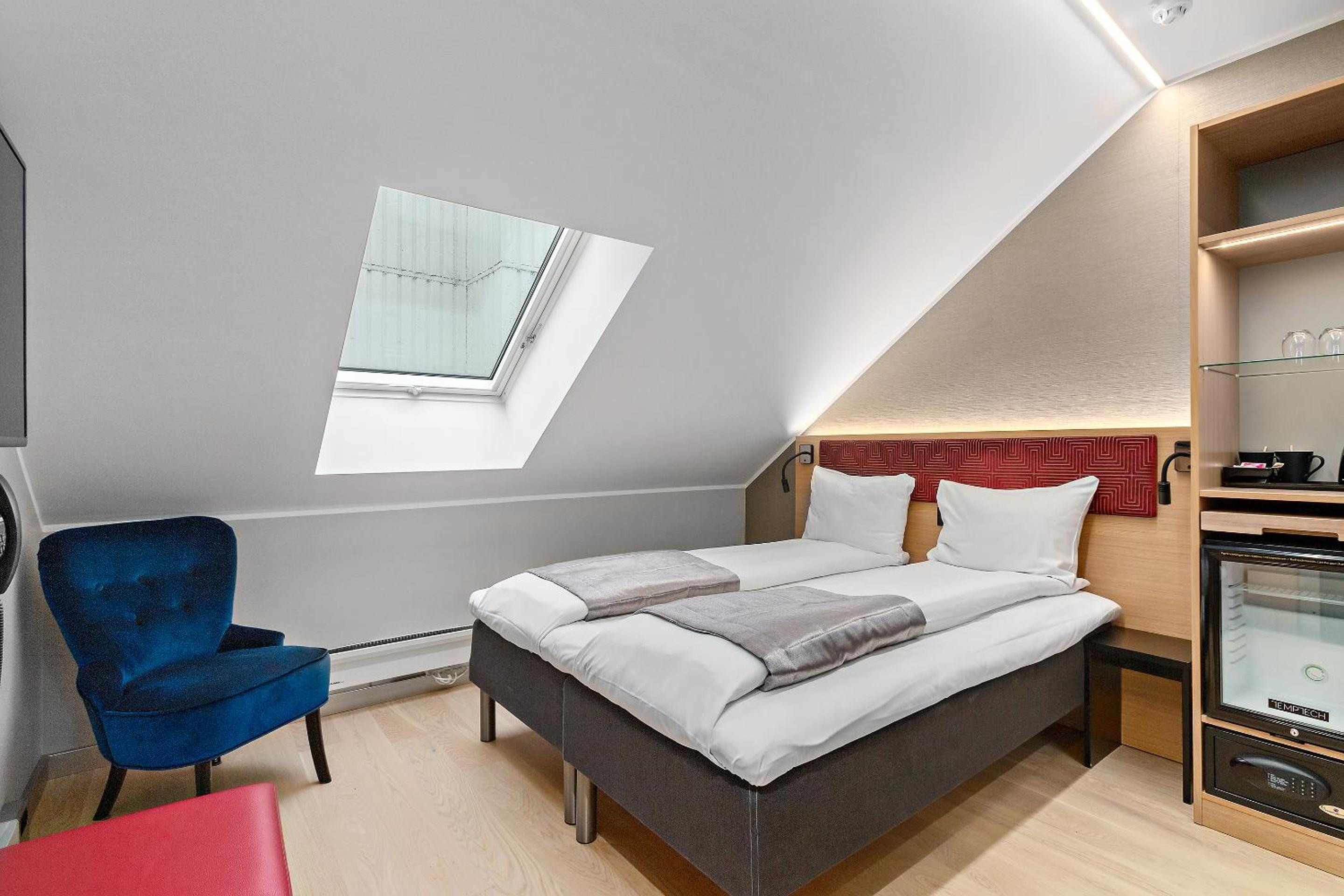 Available room