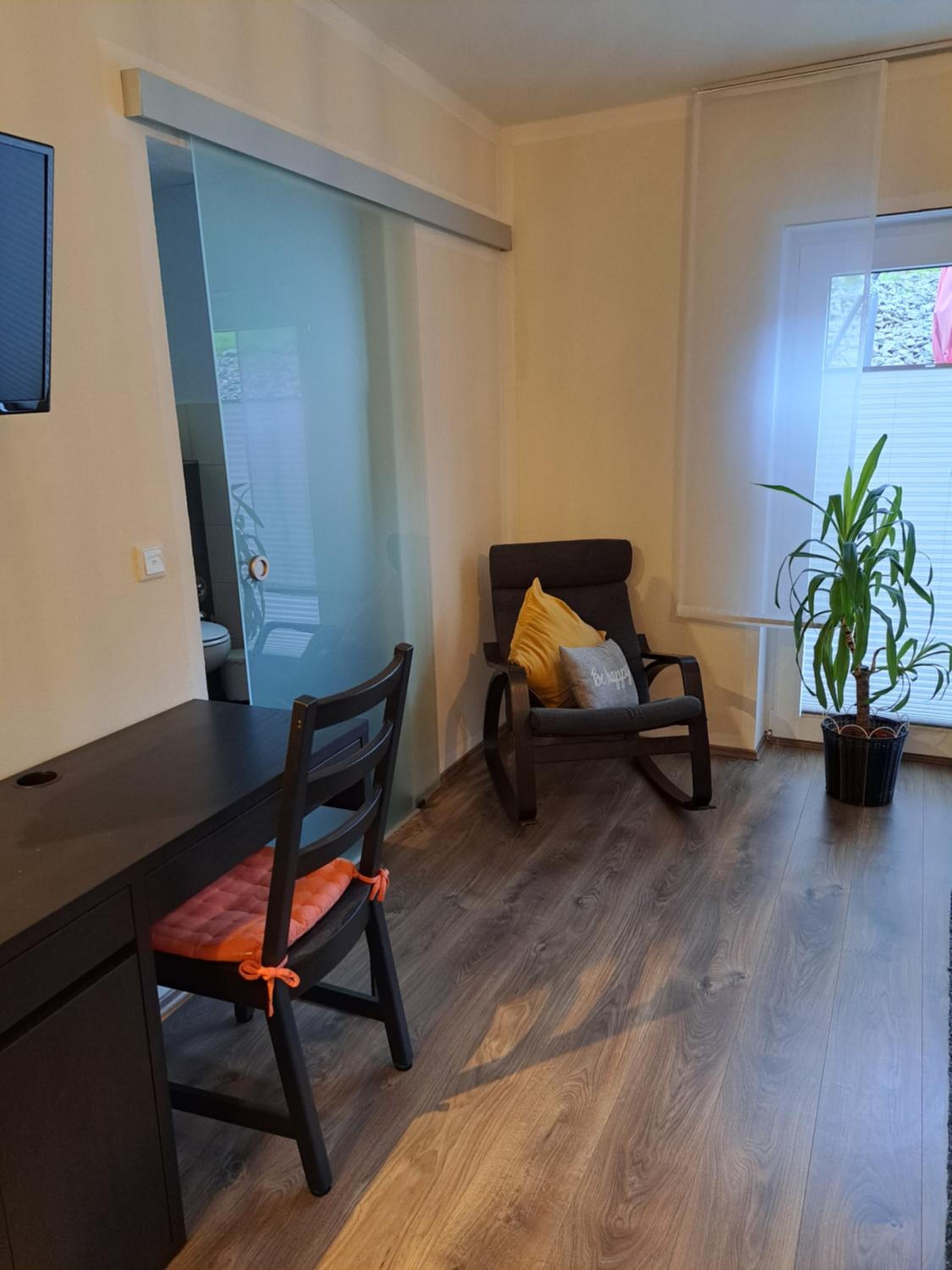 One-Bedroom Apartment with Terrace photo 2