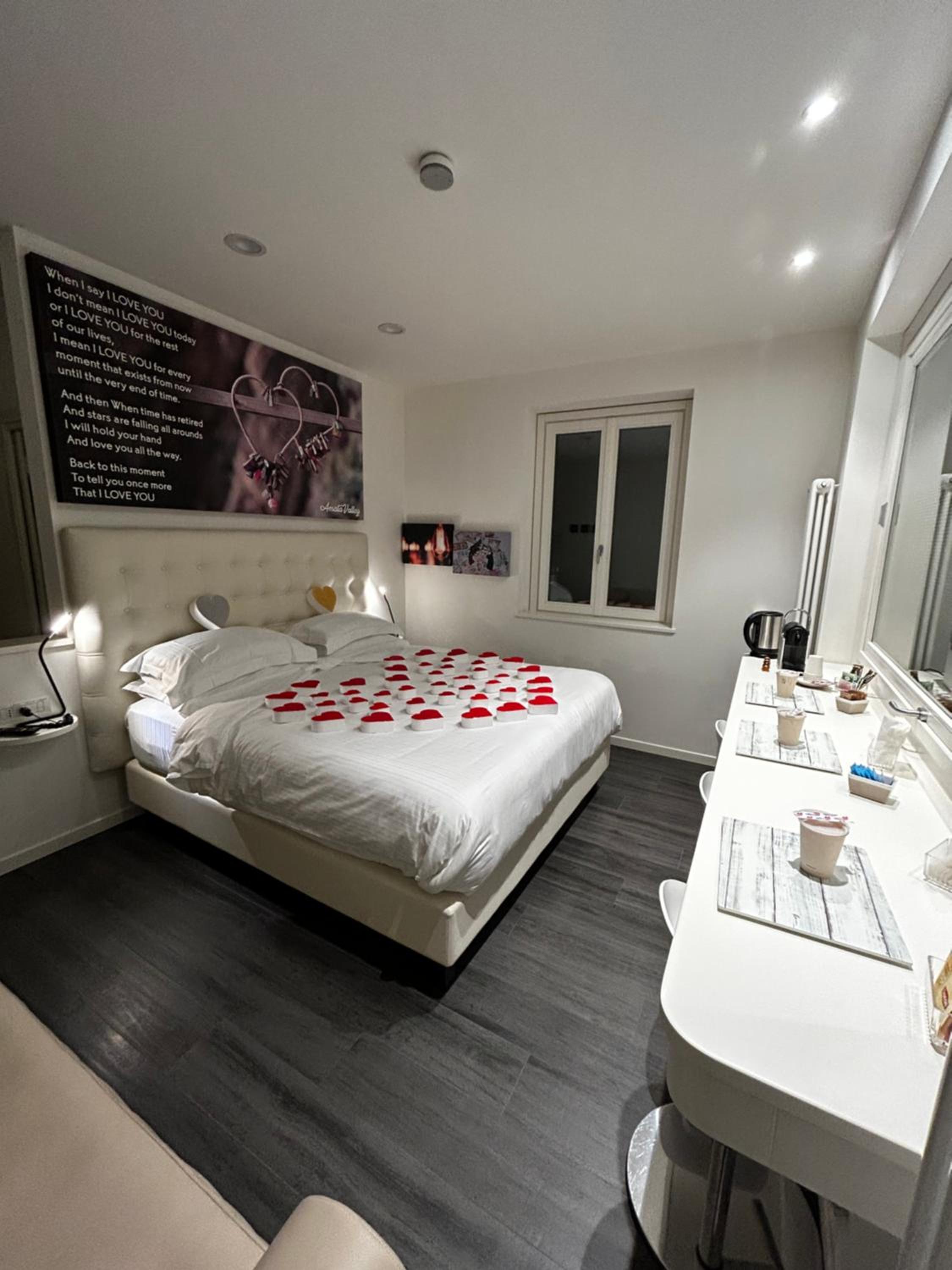 Double Room with Garden View - Photo 1