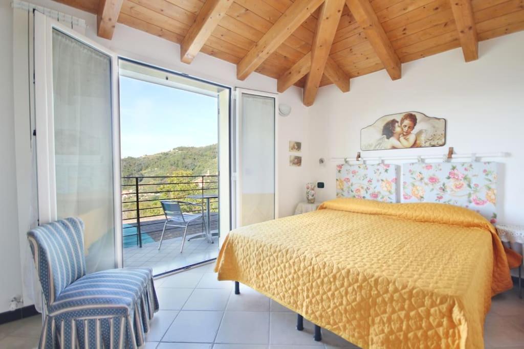 Four-Bedroom House photo 1