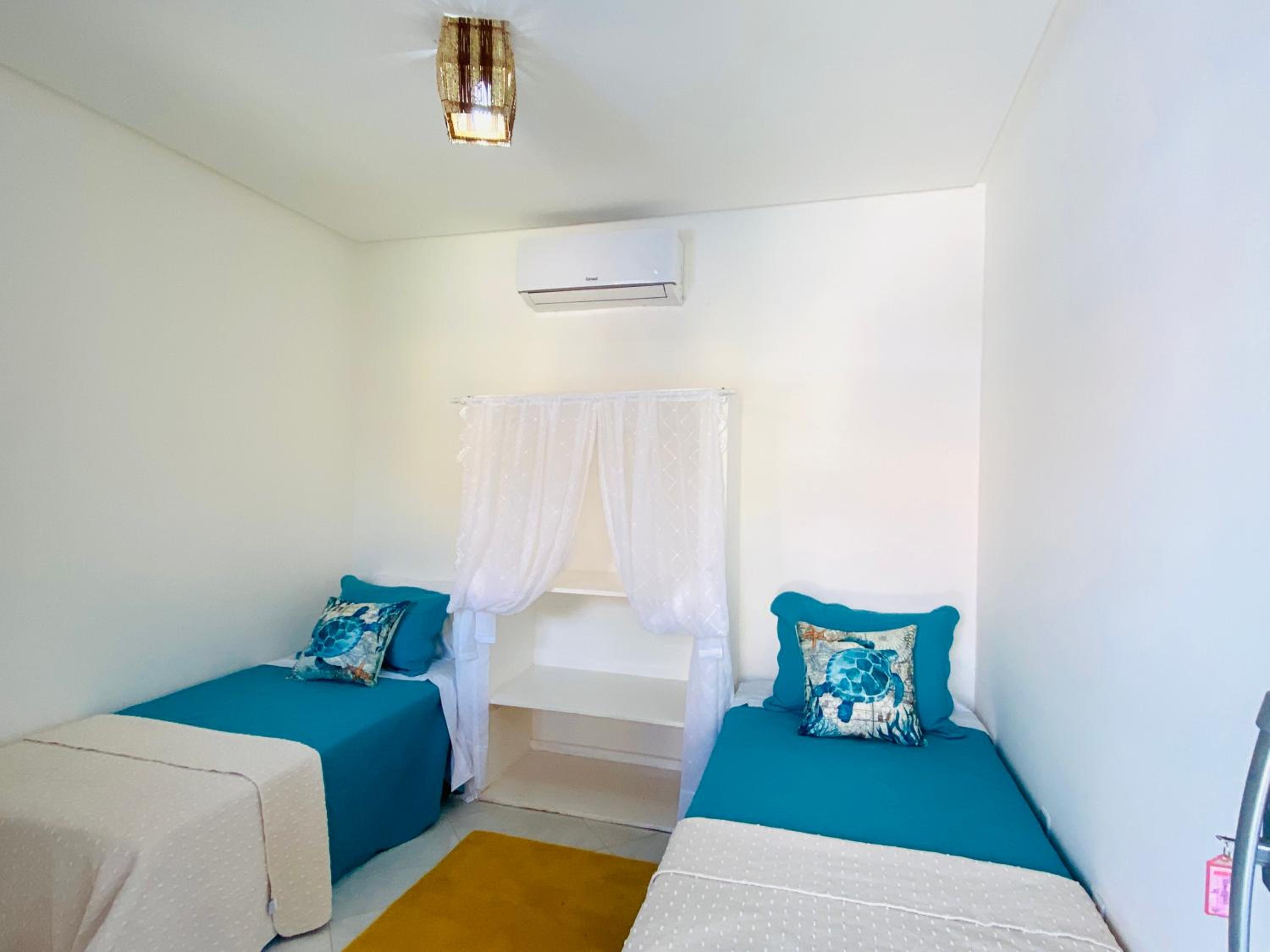 Villa - Photo 1