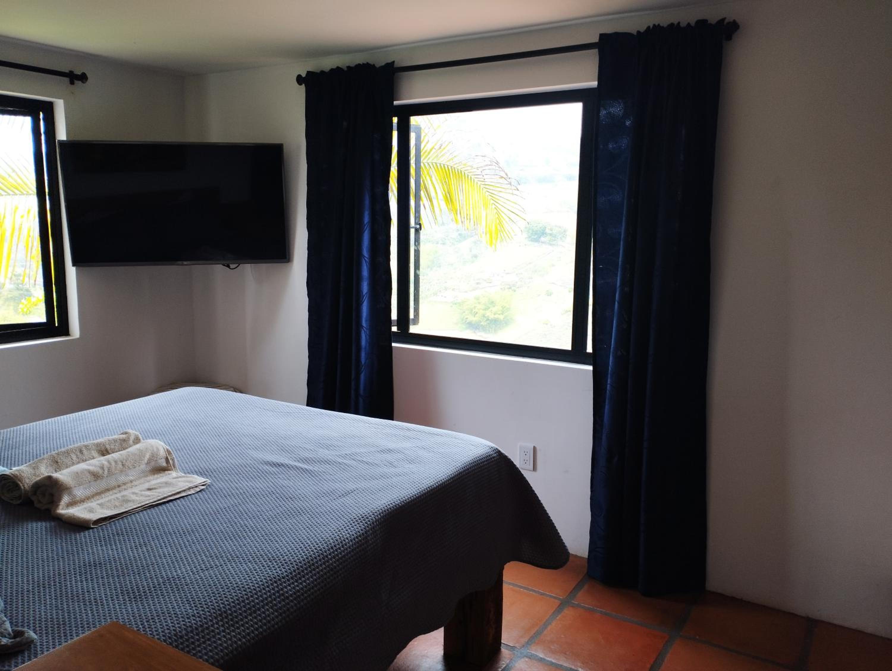 Standard Double Room With Shared Bathroom photo 1