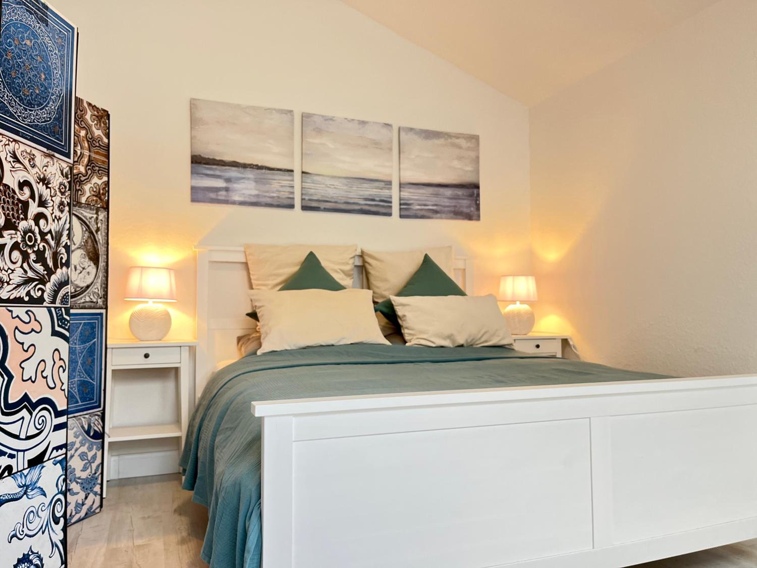 One-Bedroom Apartment photo 2