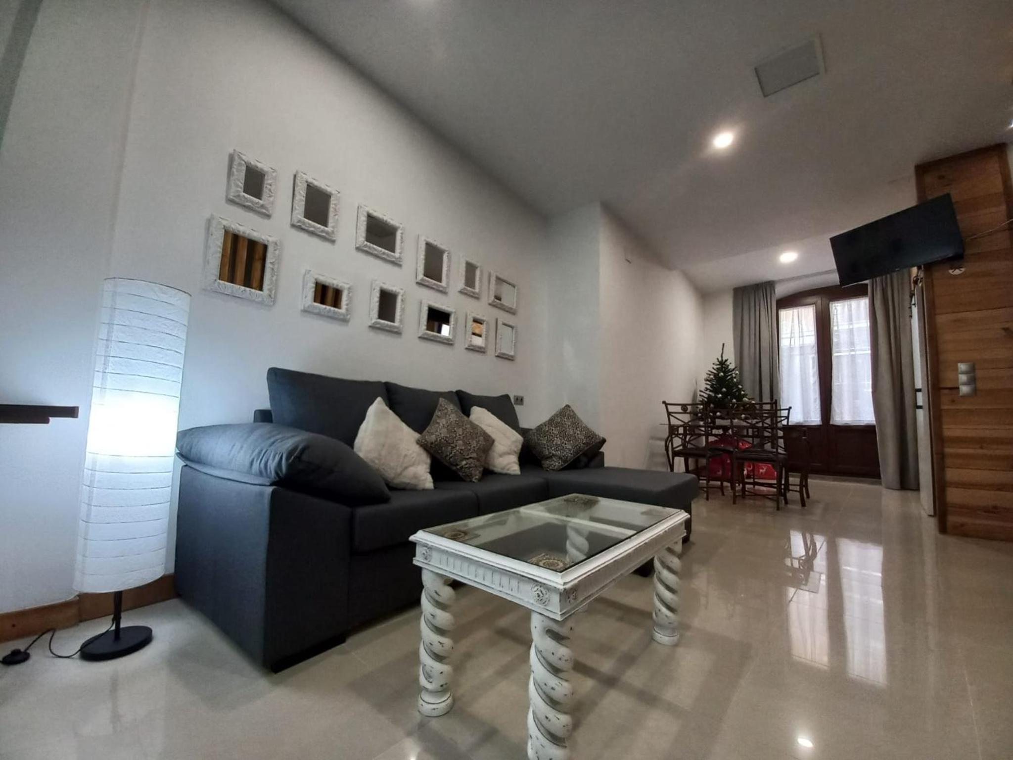 Deluxe Apartment - Photo 1