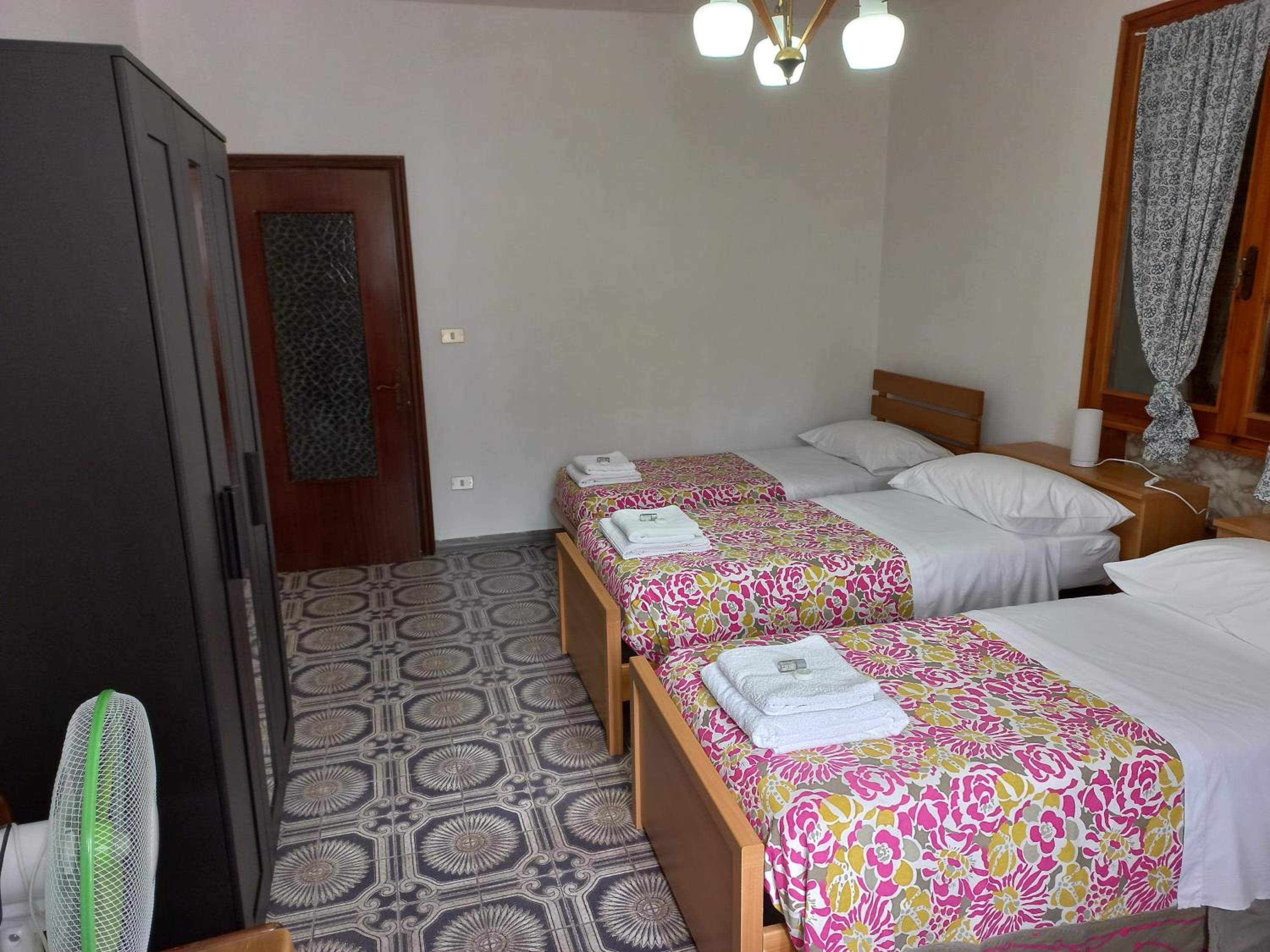 Two-Bedroom Apartment - Photo 11
