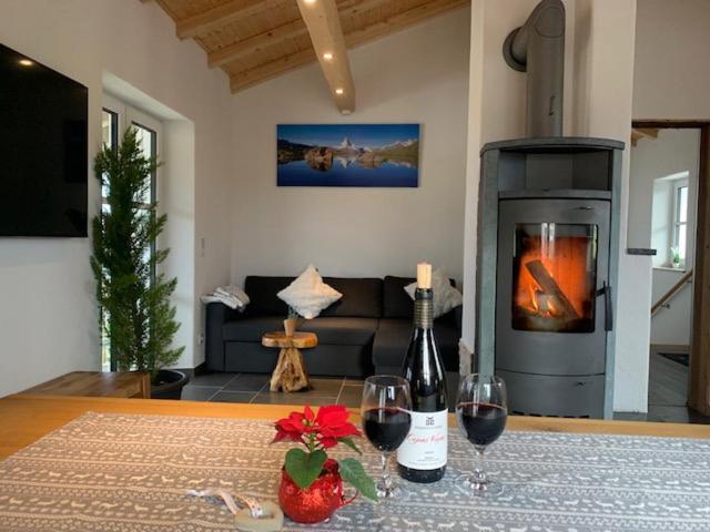 Three-Bedroom Chalet photo 2
