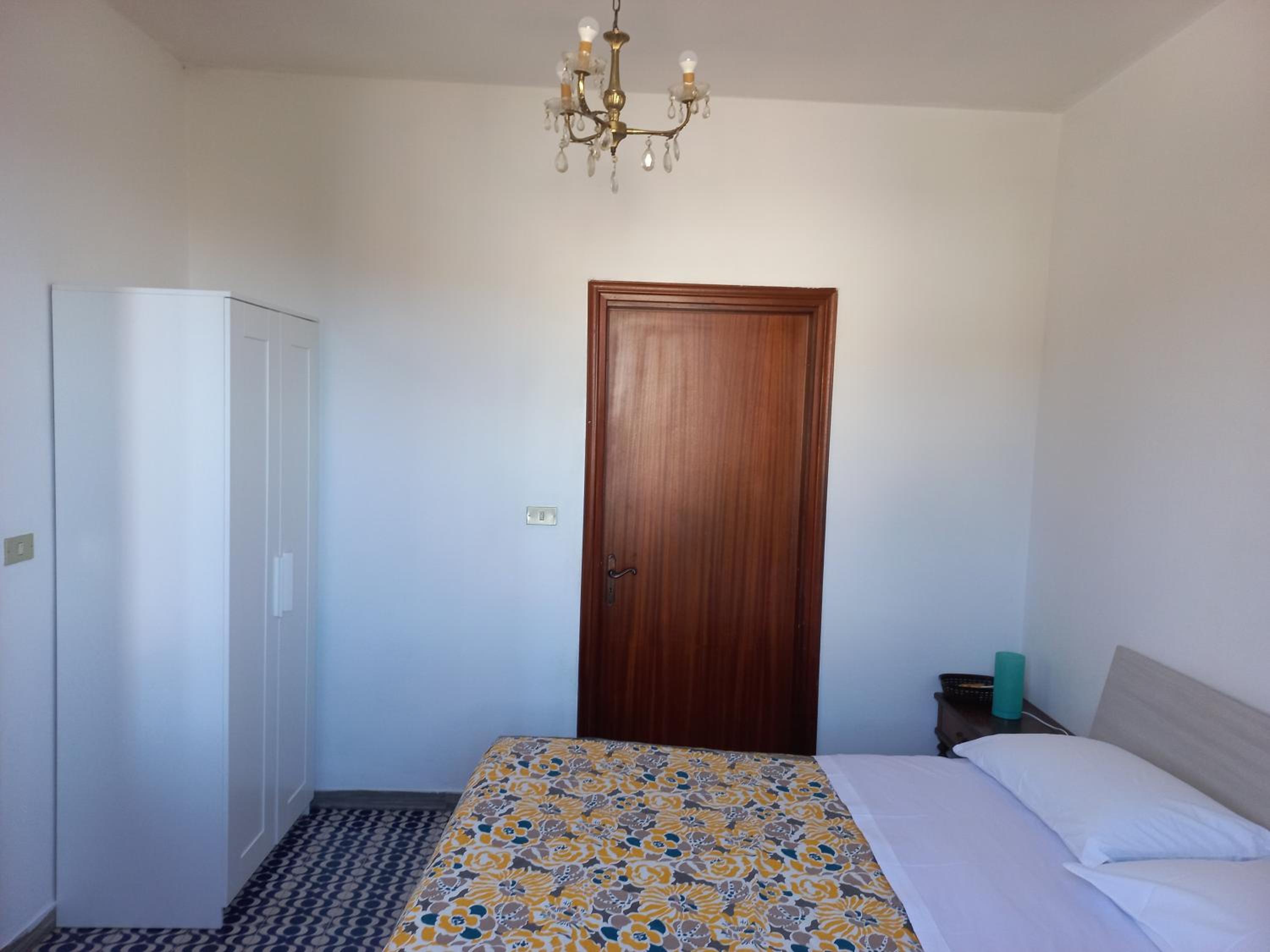 Two-Bedroom Apartment - Photo 12