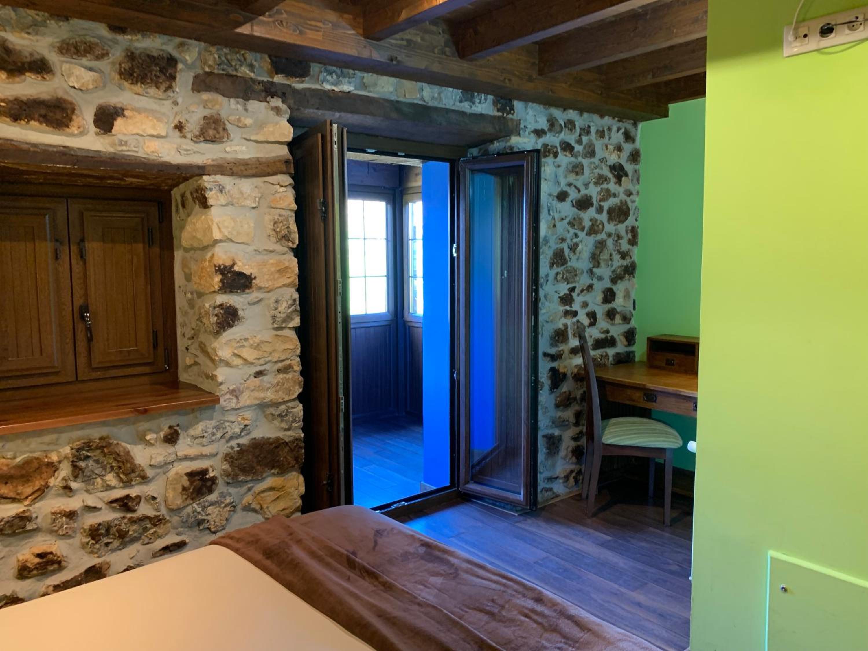 Double or Twin Room photo 2