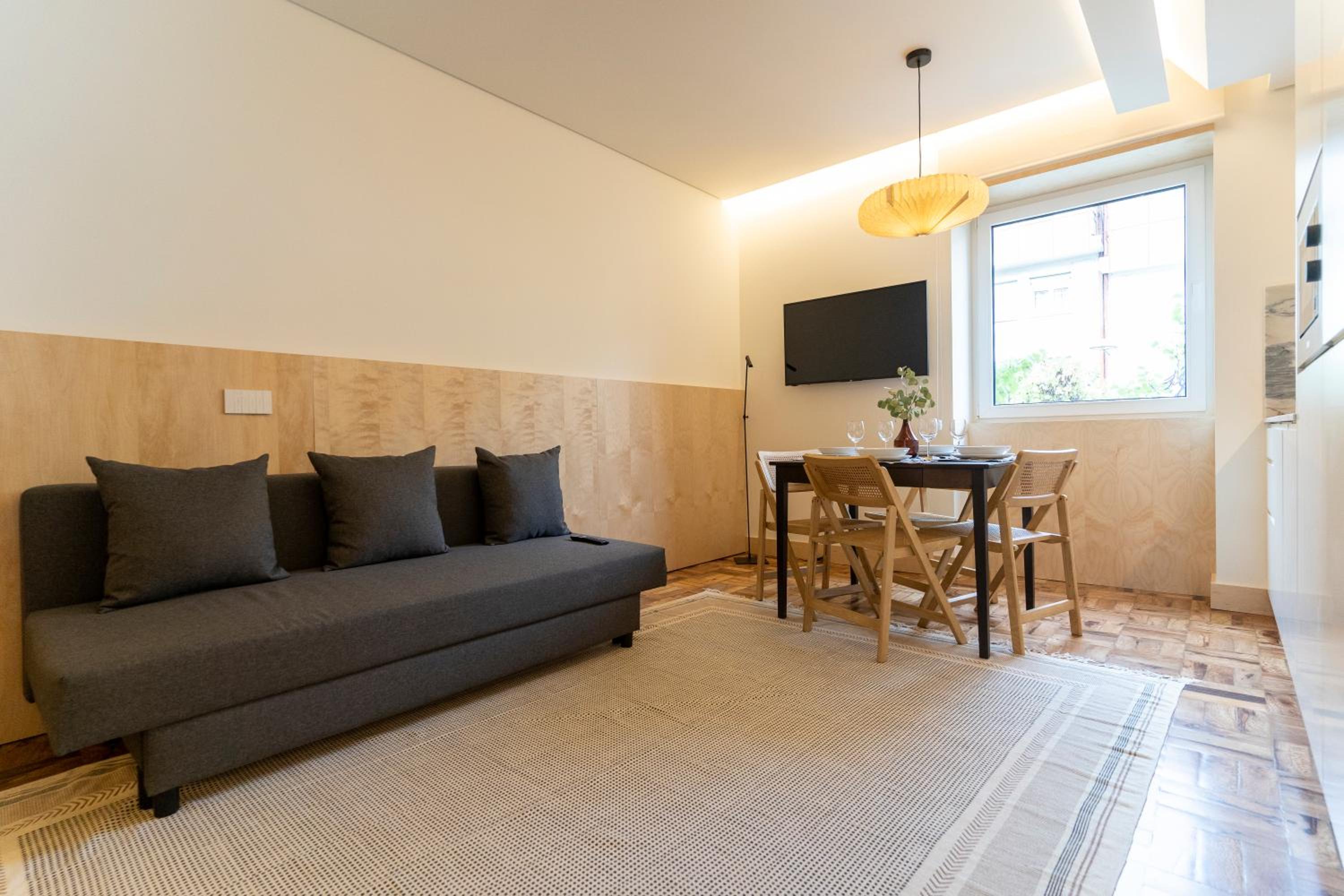 Deluxe Apartment - Photo 4
