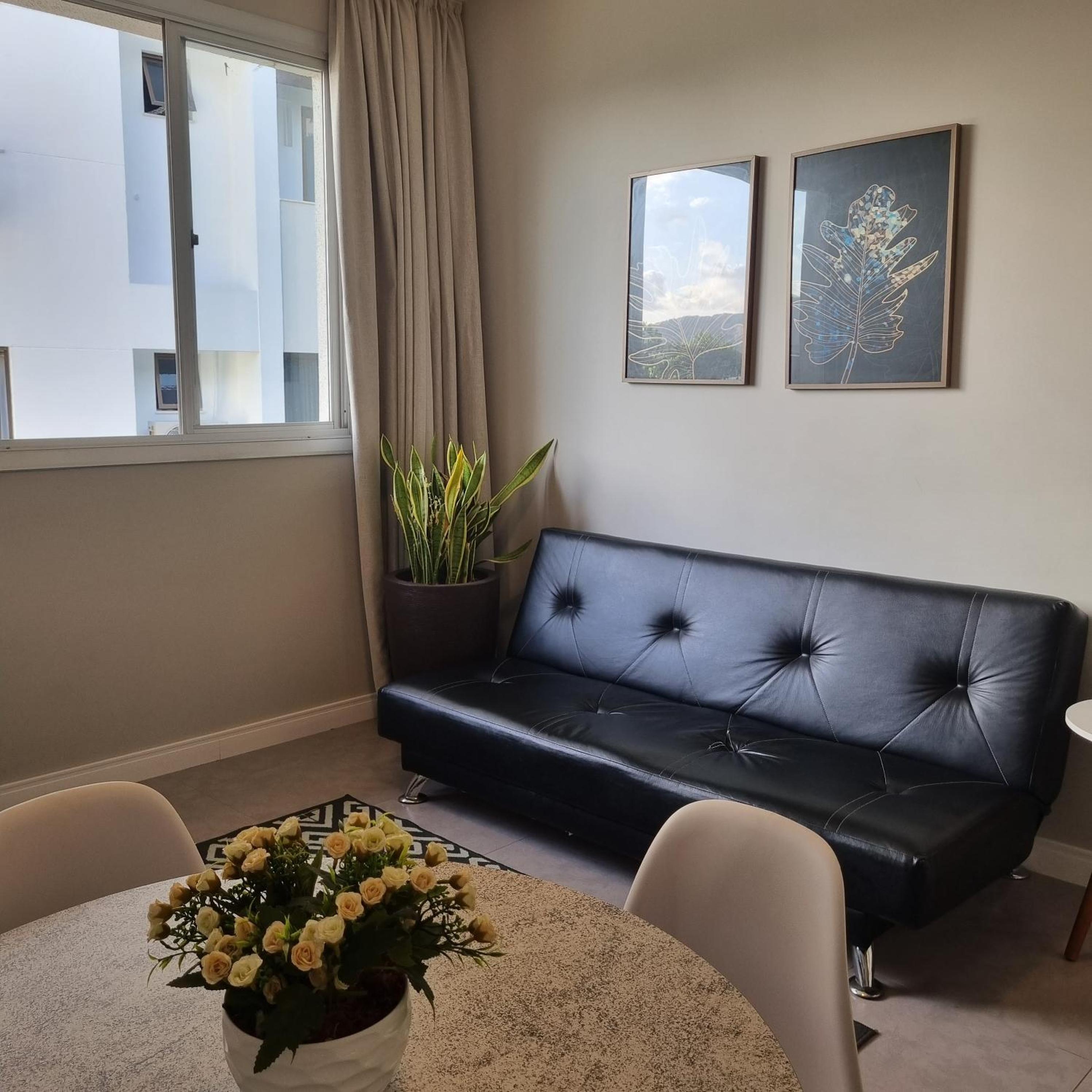 One-Bedroom Apartment - Photo 41
