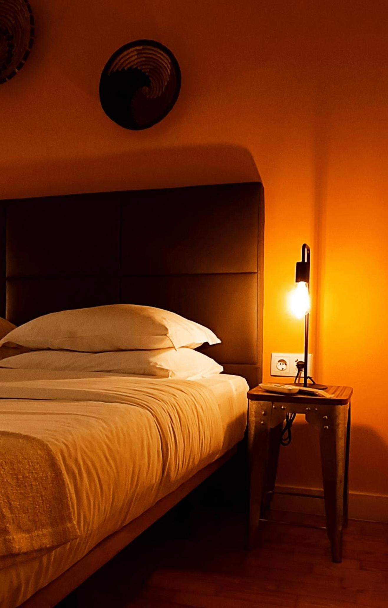 Standard Double Room - Photo 7