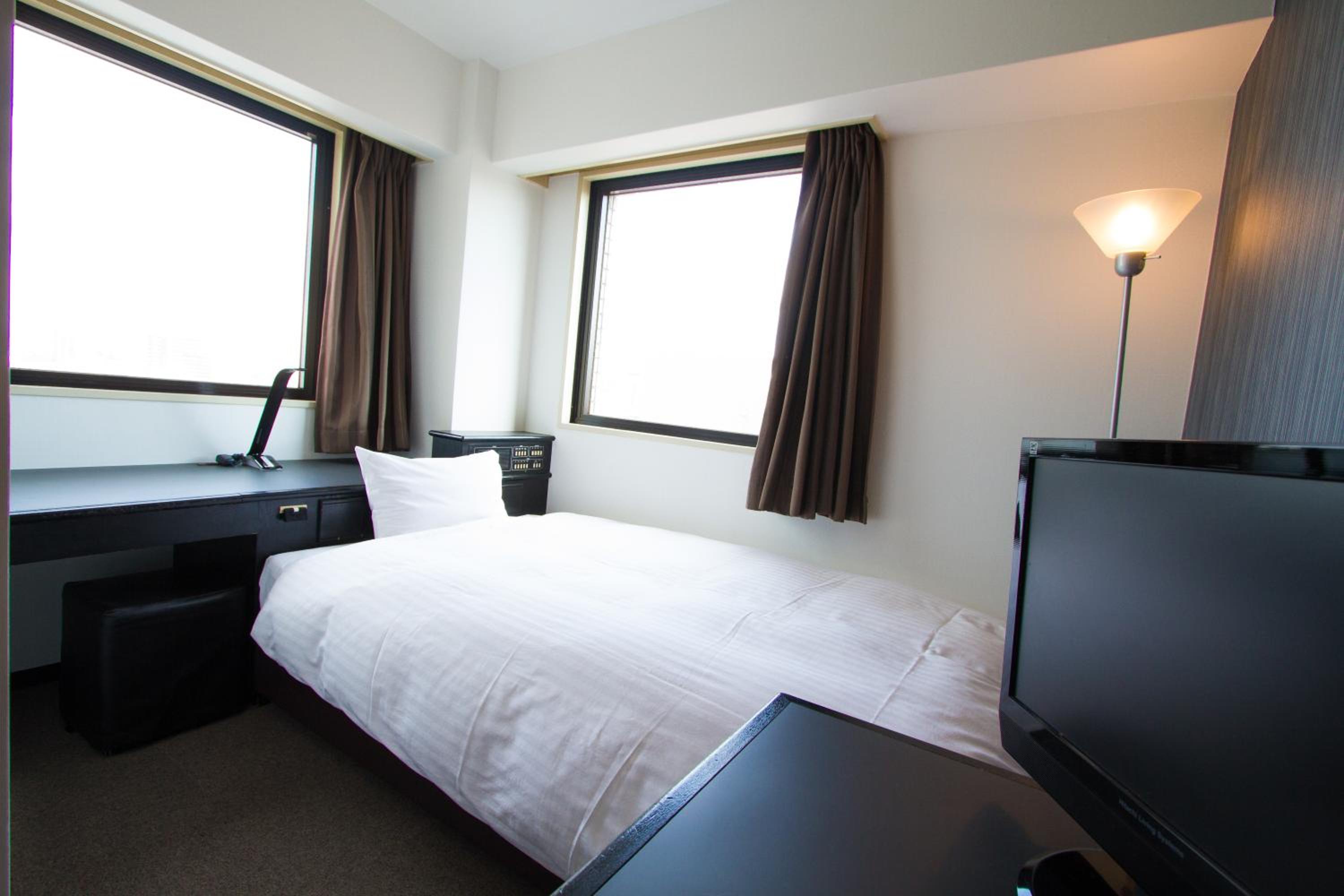Single Room - Non-Smoking photo 1