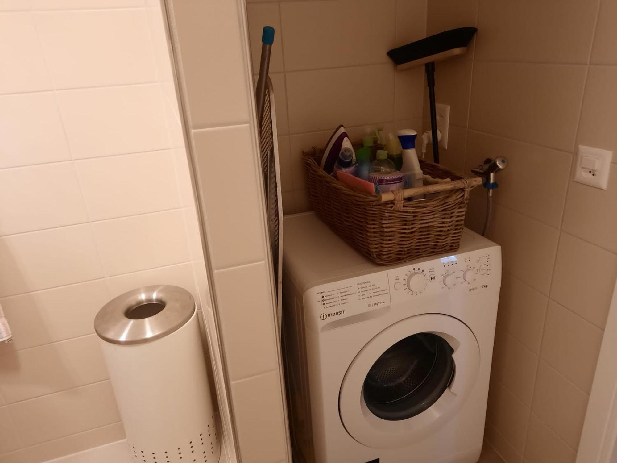 Three-Bedroom Apartment - Photo 10