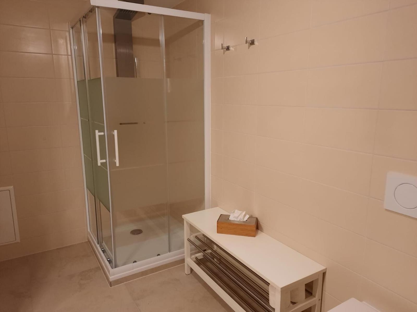 Three-Bedroom Apartment - Photo 23
