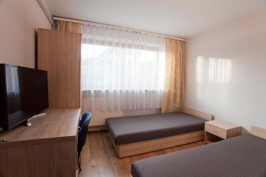 Double Room with Private Bathroom photo 1