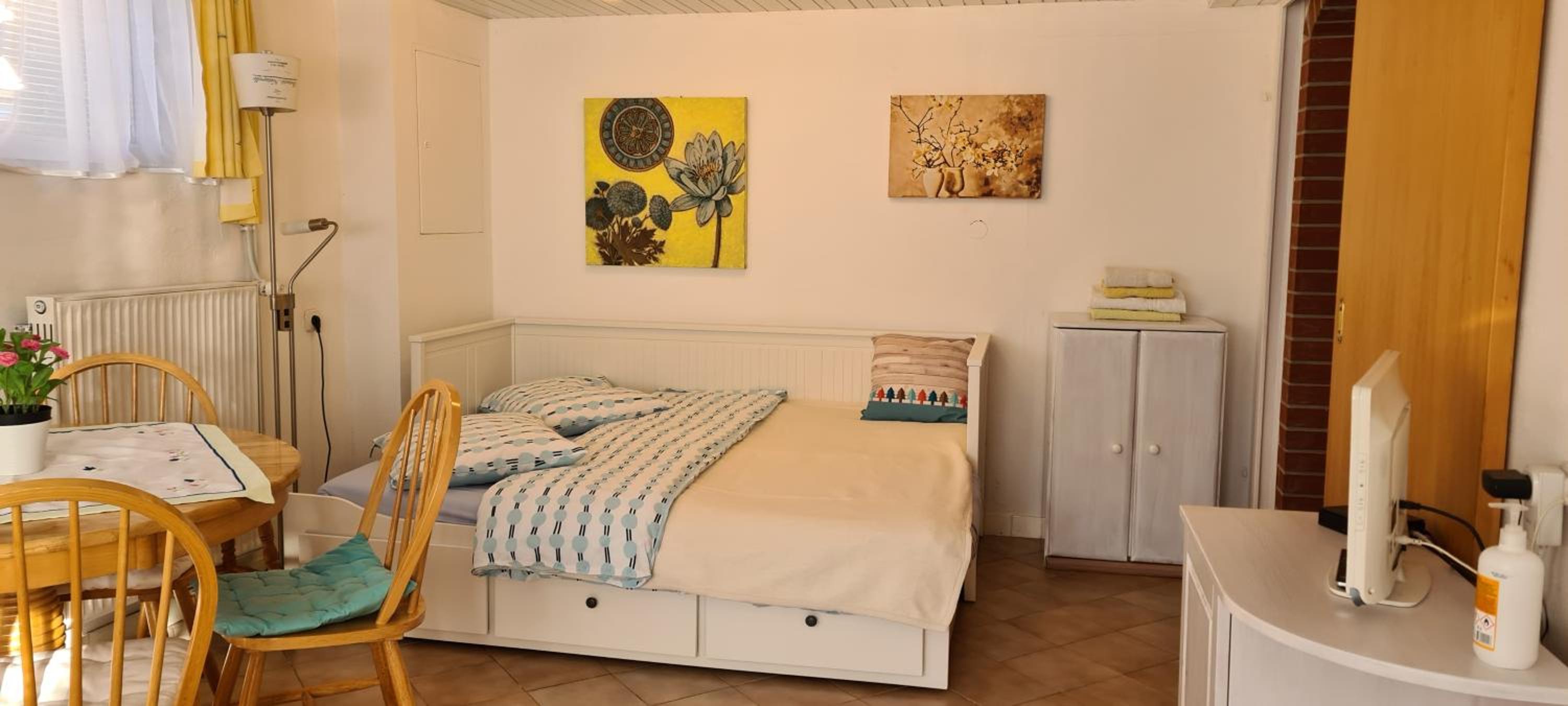 Apartment photo 3