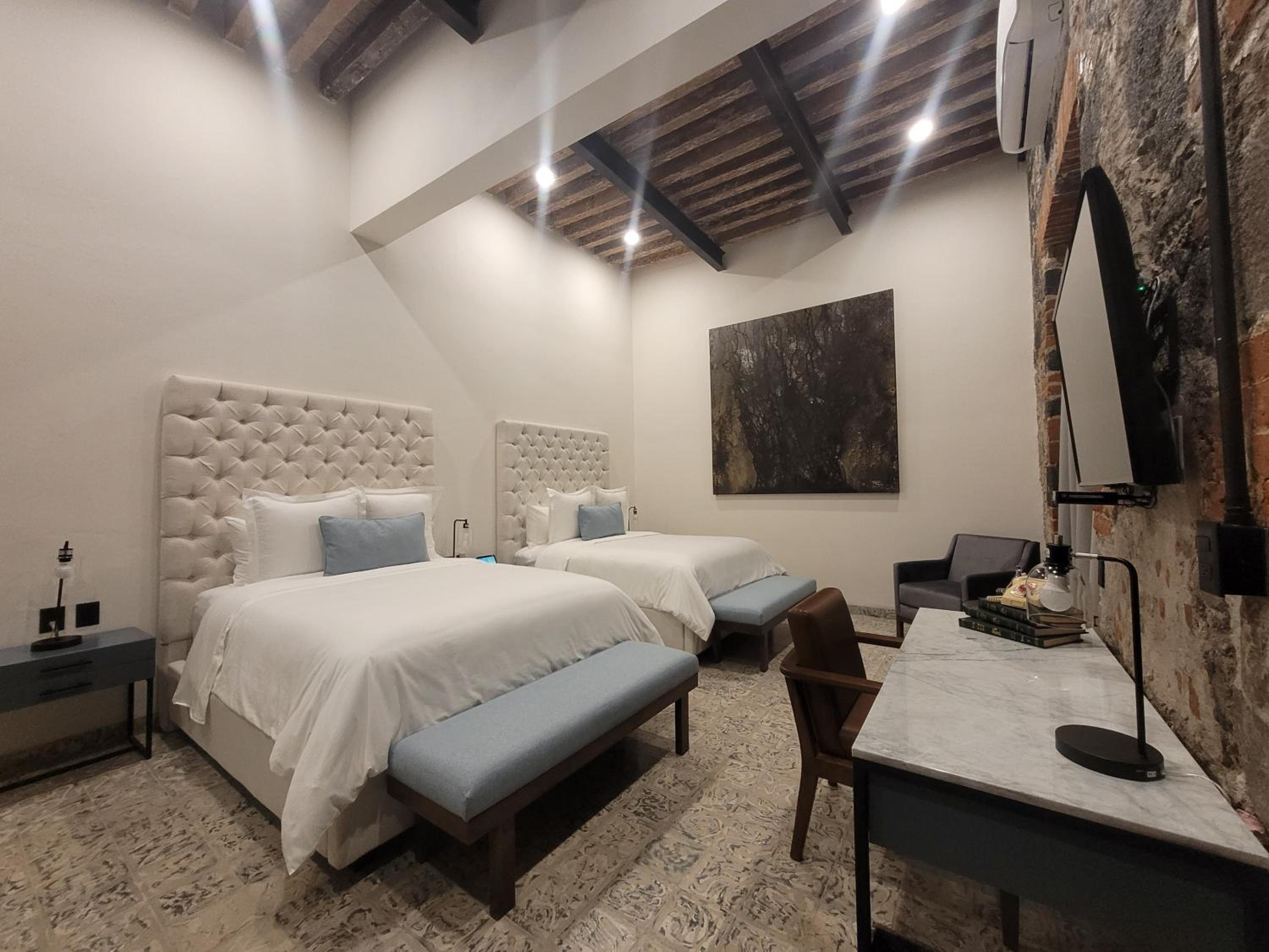Junior Suite - Photo 3