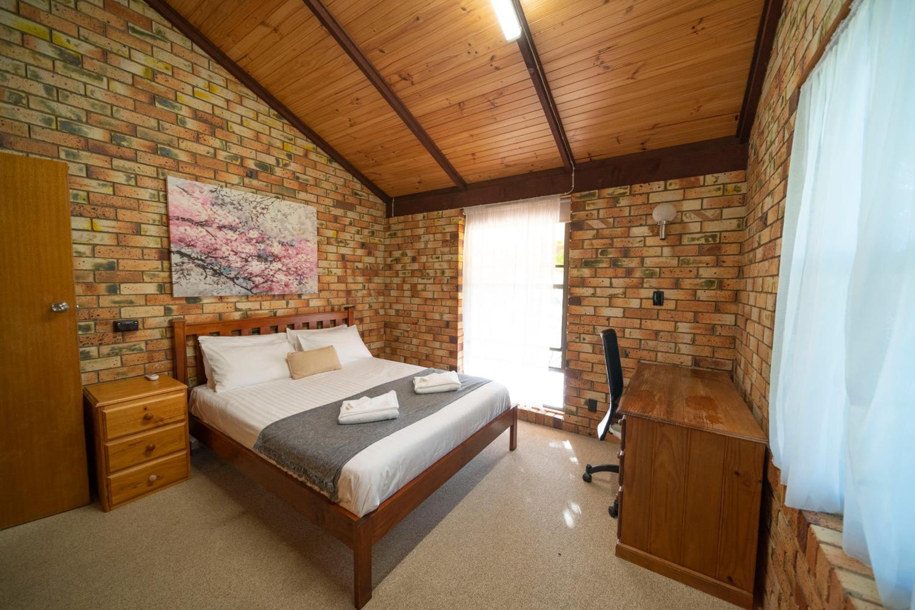 Three-Bedroom Villa photo 1