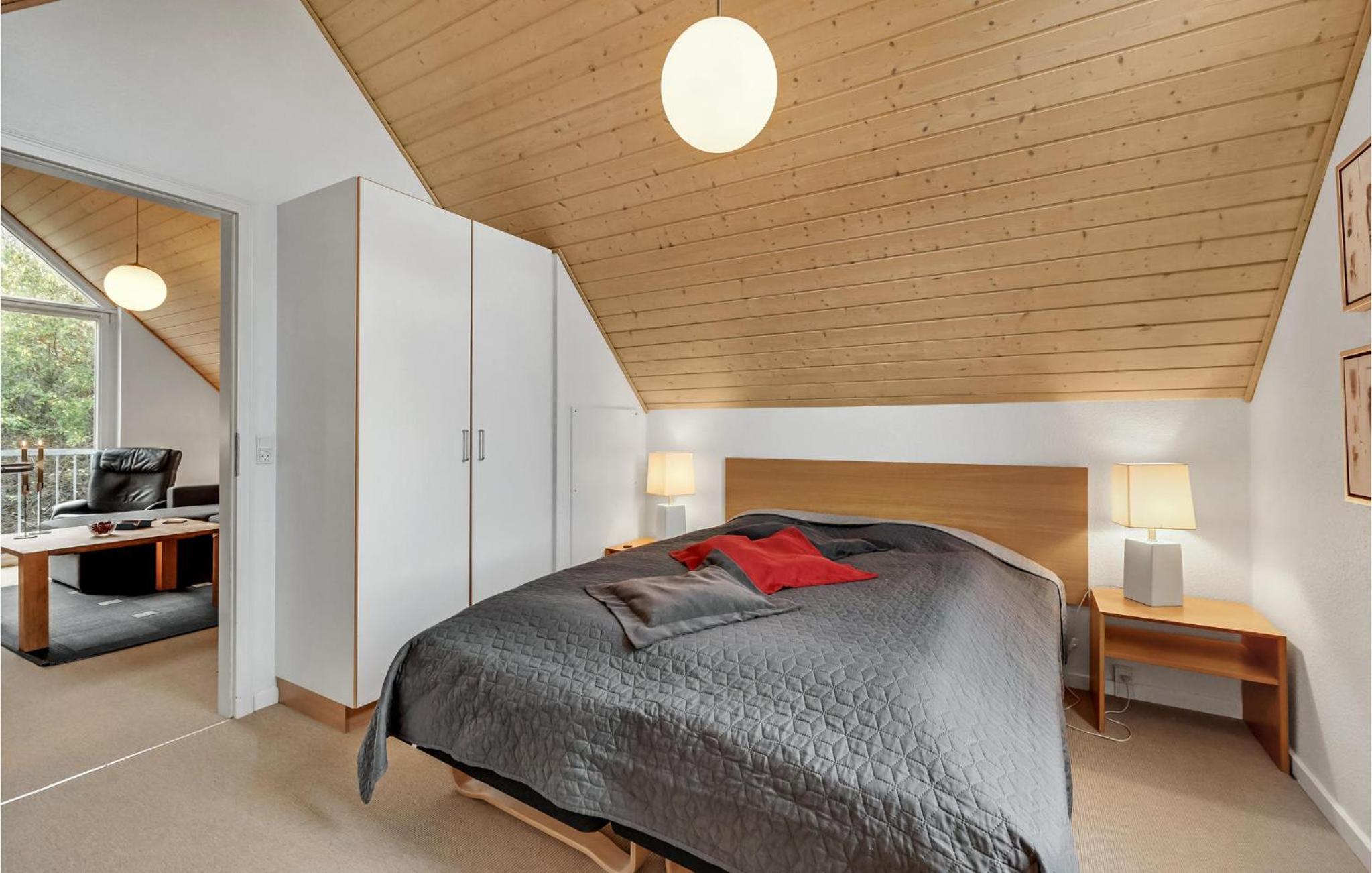 Two-Bedroom Holiday Home photo 3