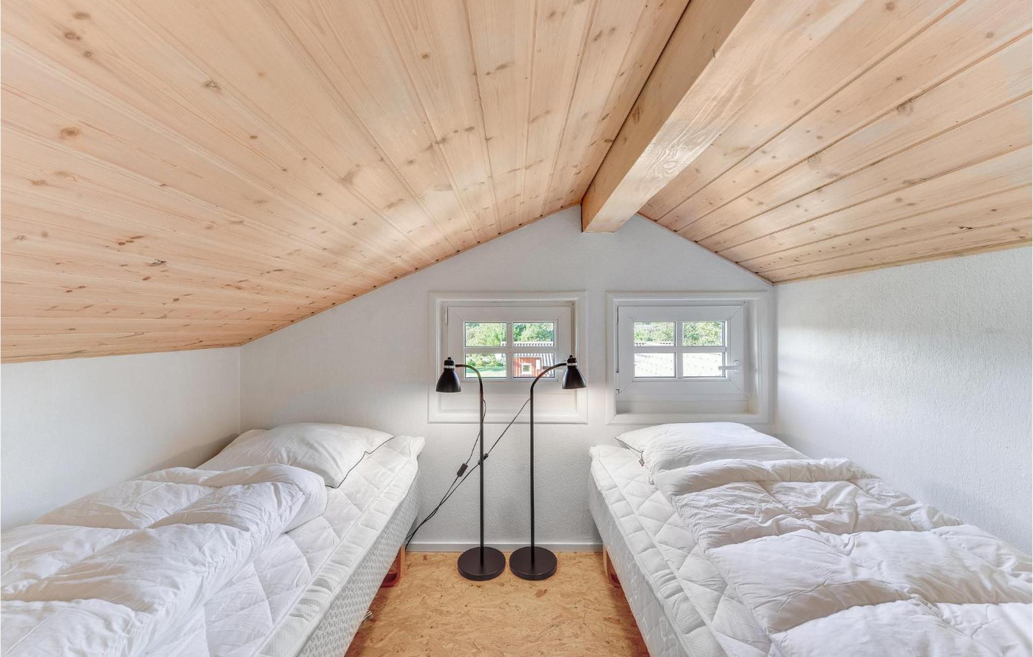 Three-Bedroom Vacation Home photo 3