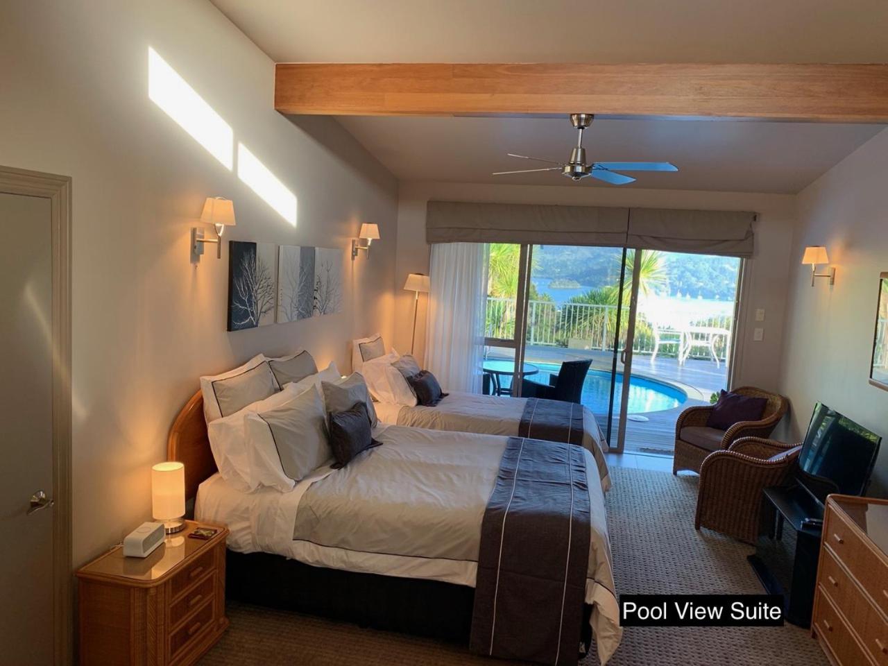 Studio Apartment with Sea View photo 3