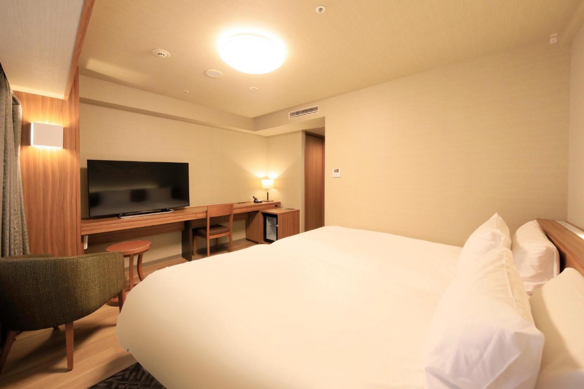 Twin Room - Photo 10
