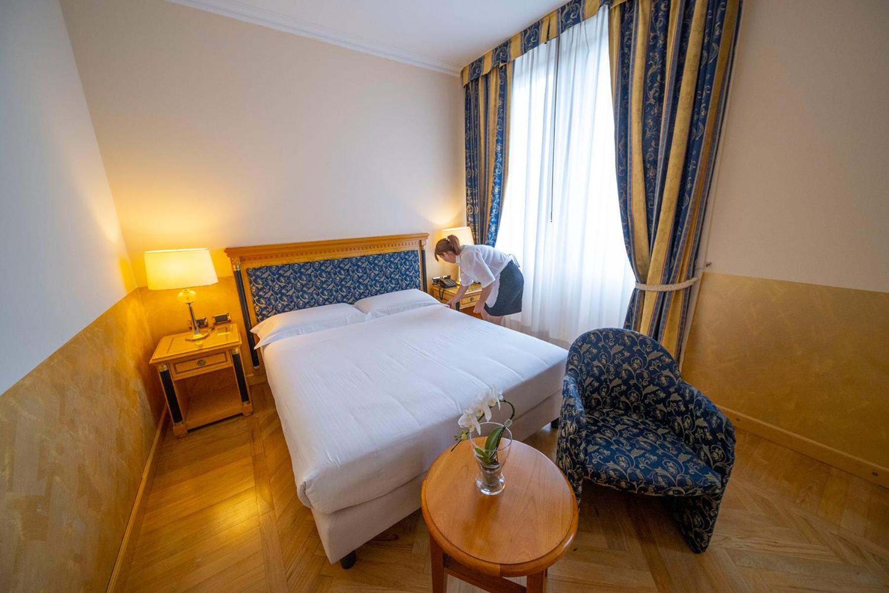 Superior Double or Twin Room thumbnail 5