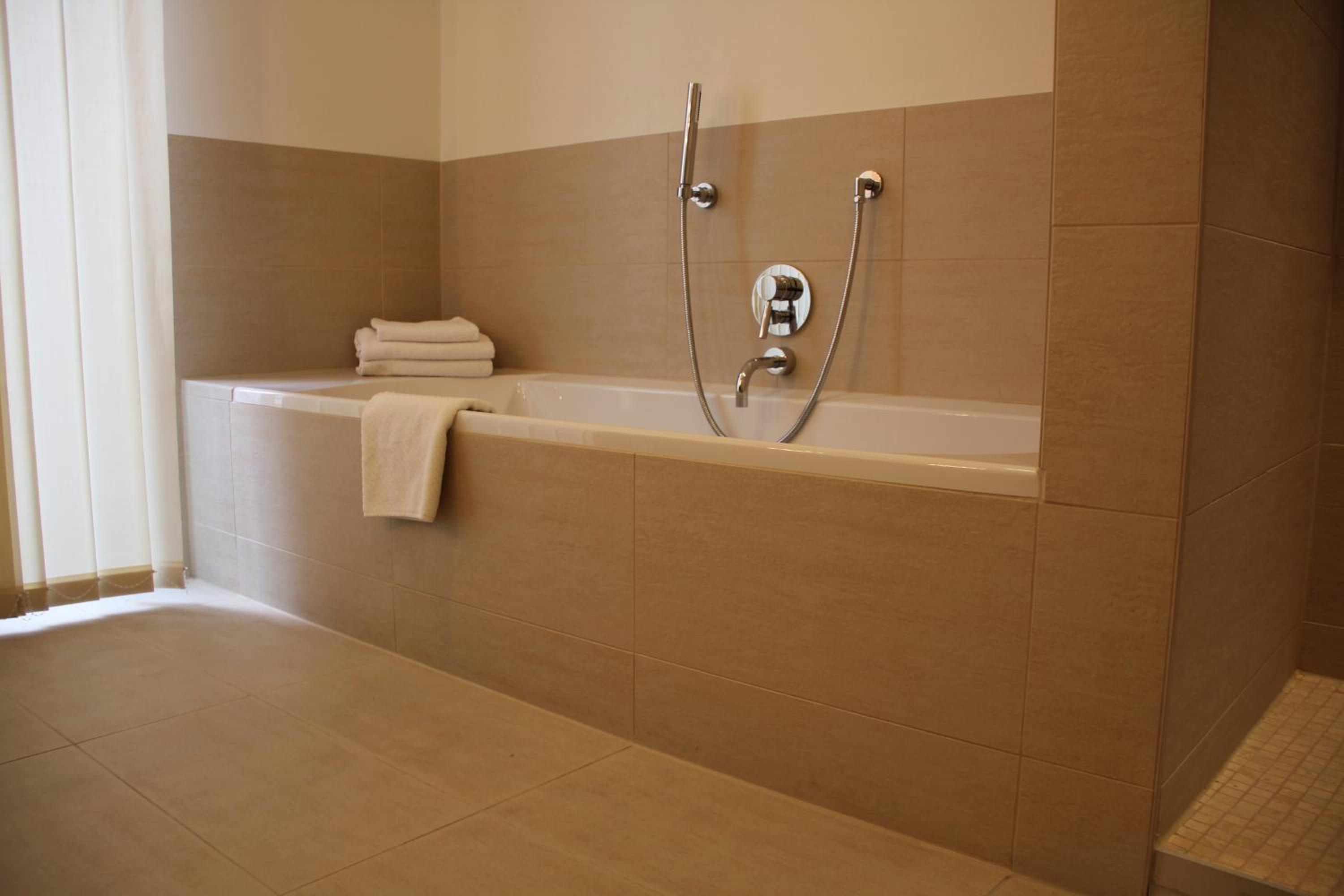 Junior Suite - Photo 6