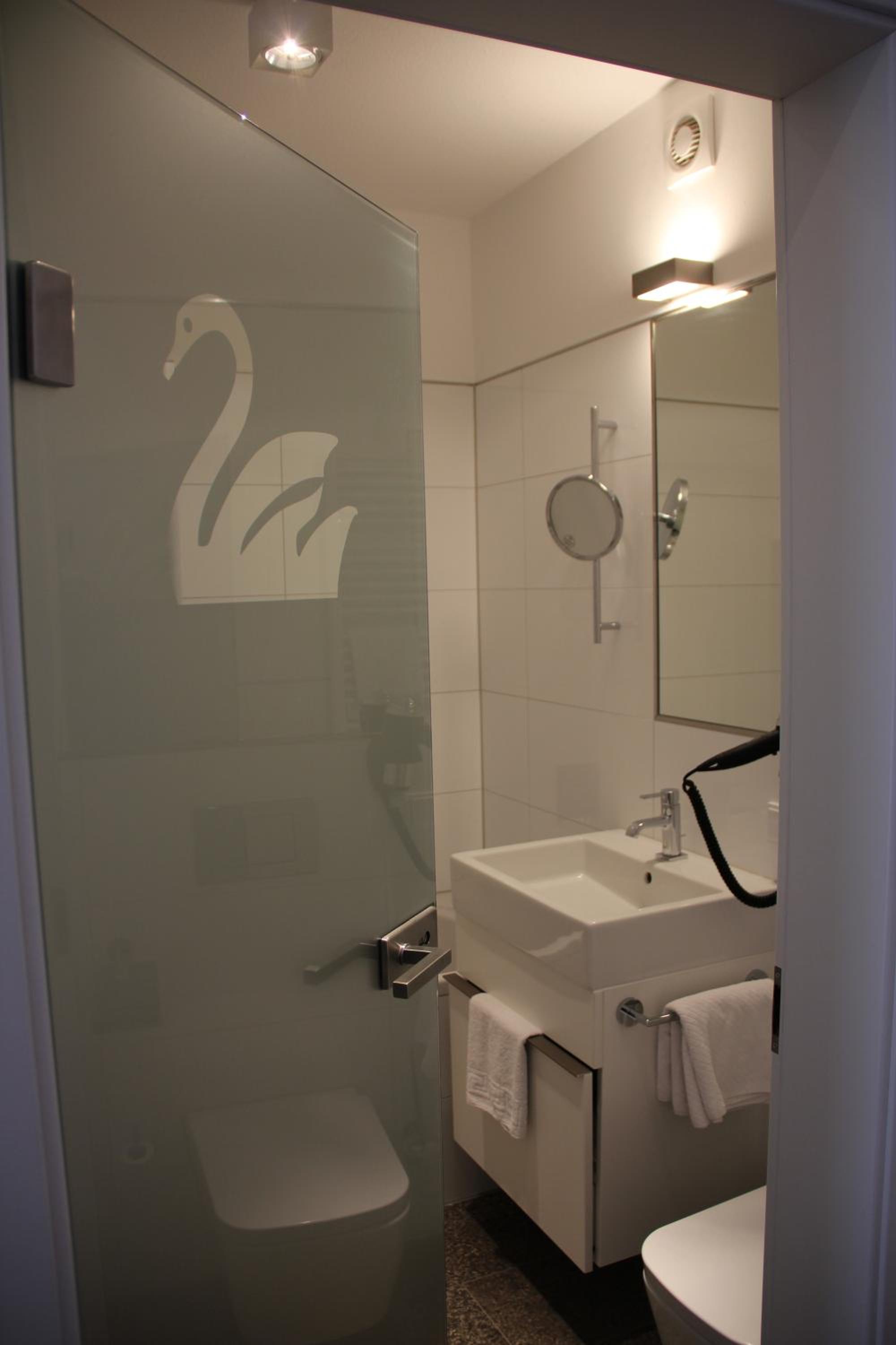 Deluxe Room - Photo 4