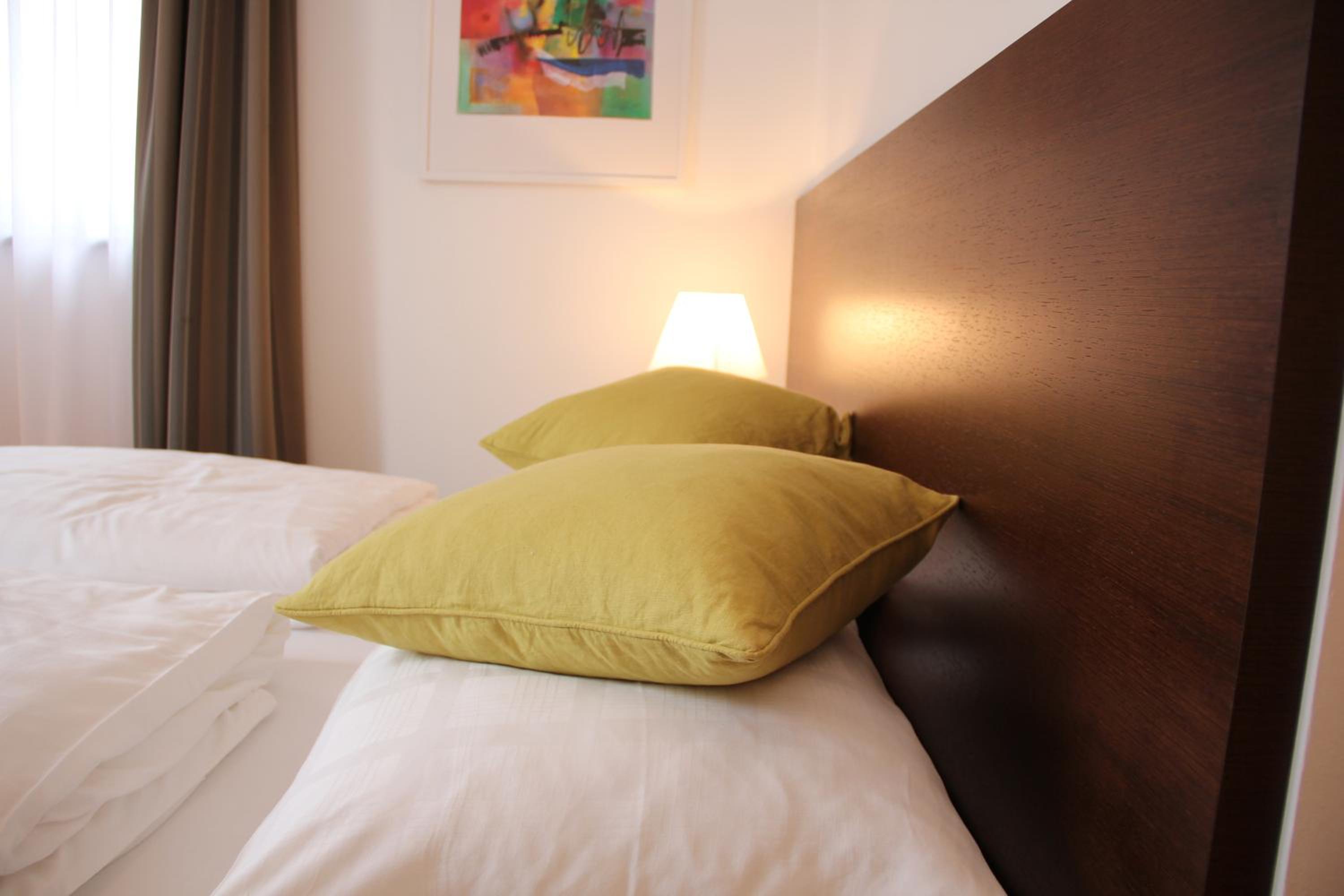 Deluxe Room - Photo 5