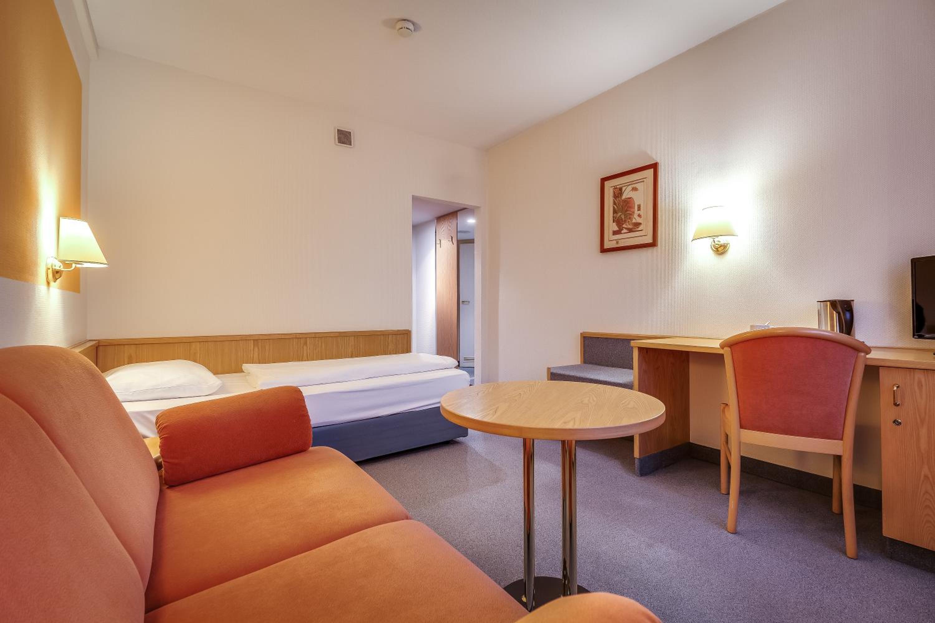 Economy Single Room photo 2