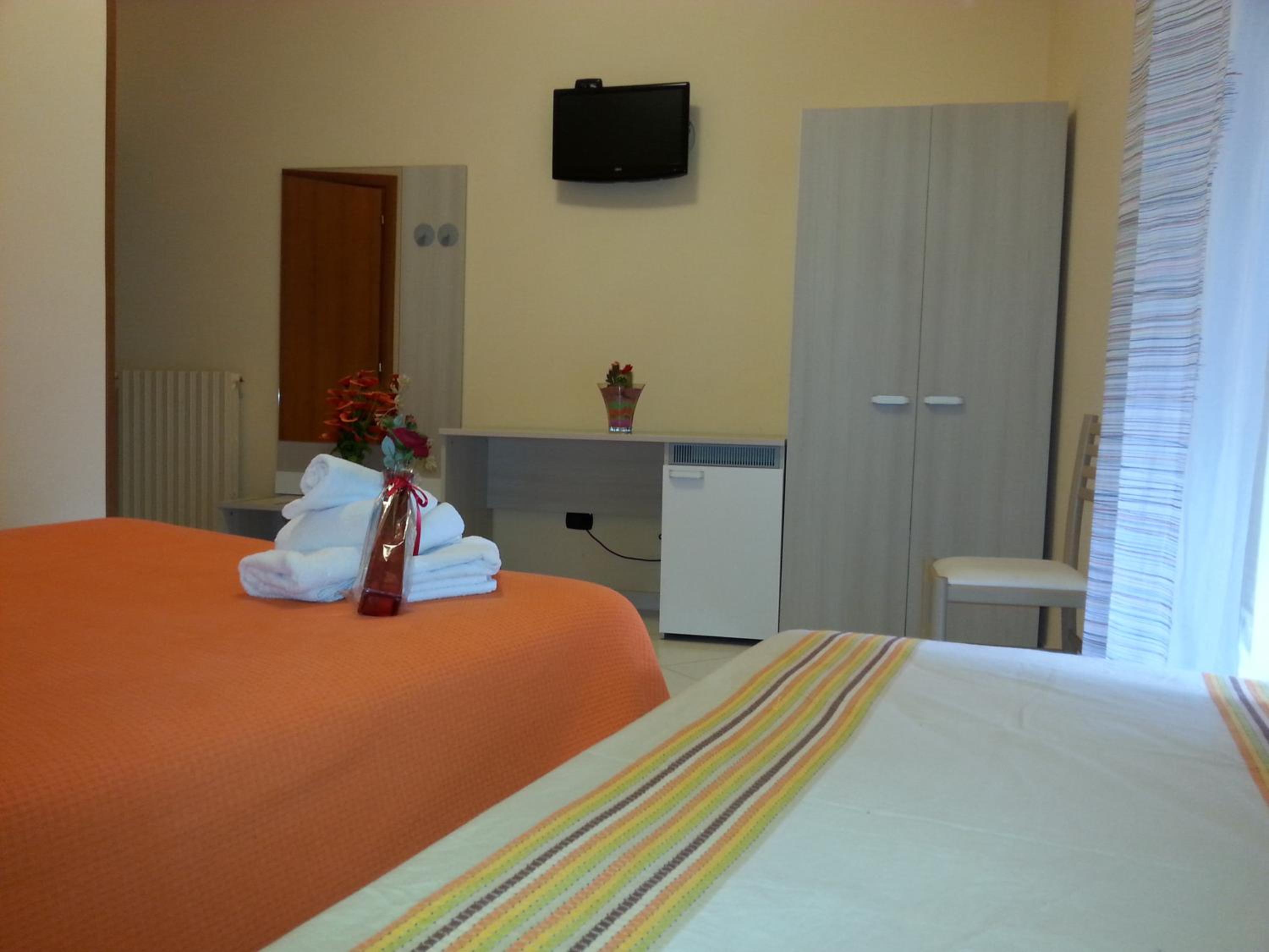 Triple Room - Photo 4