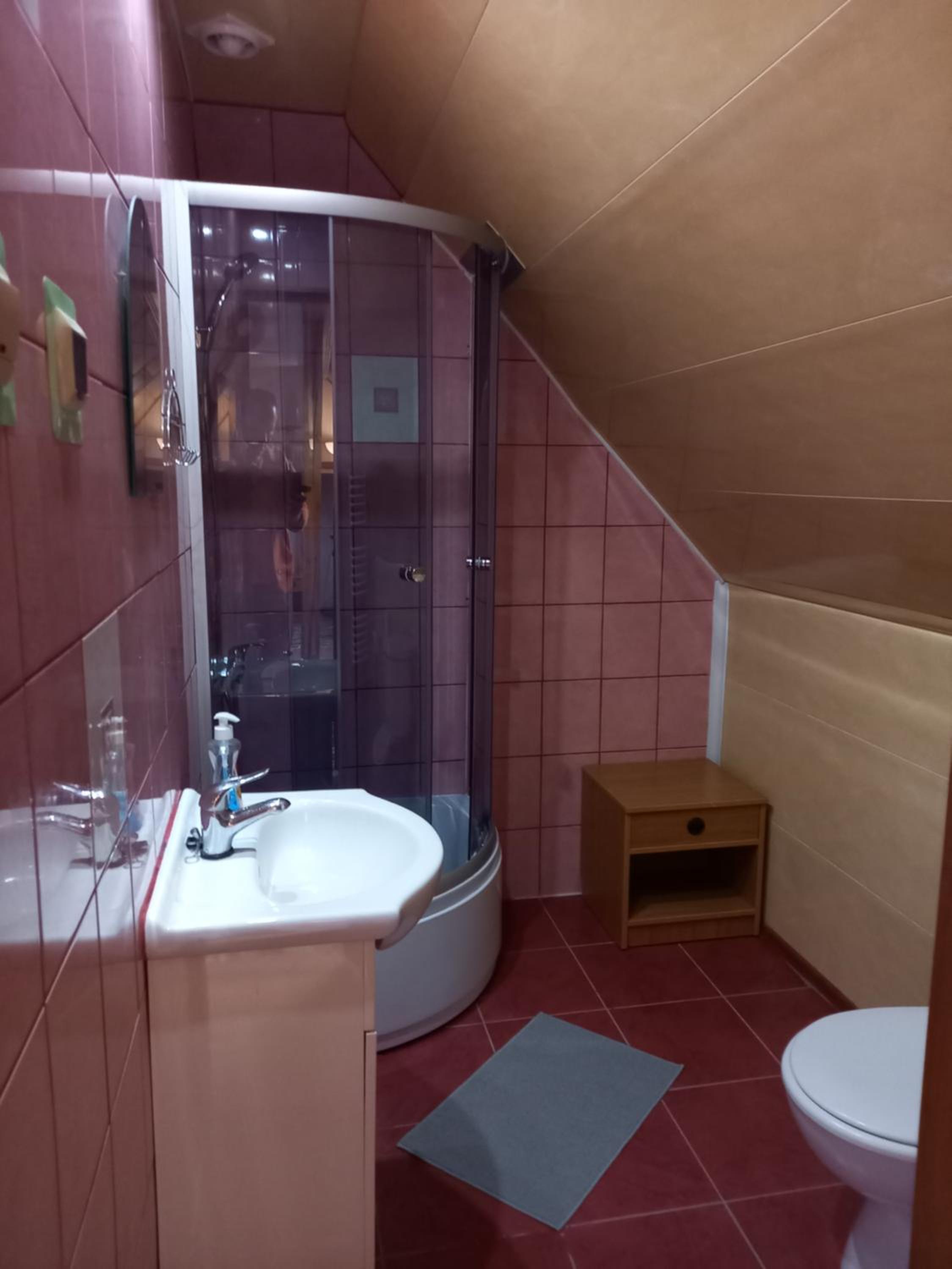 Quadruple Room - Photo 3