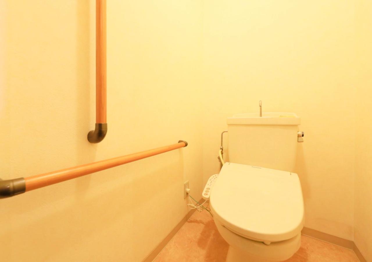 Superior Quadruple Room - Non-Smoking - Photo 8