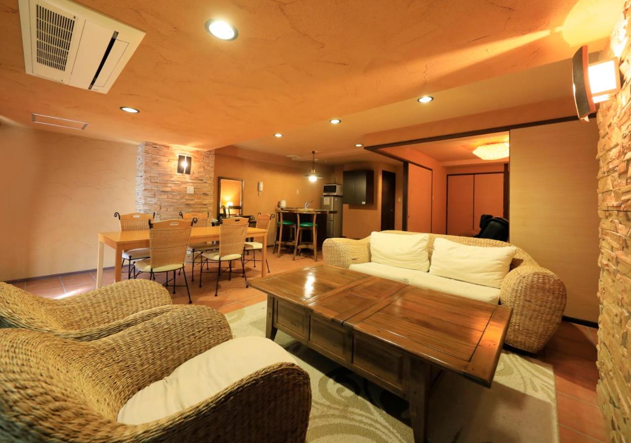 Superior Quadruple Room - Non-Smoking - Photo 2
