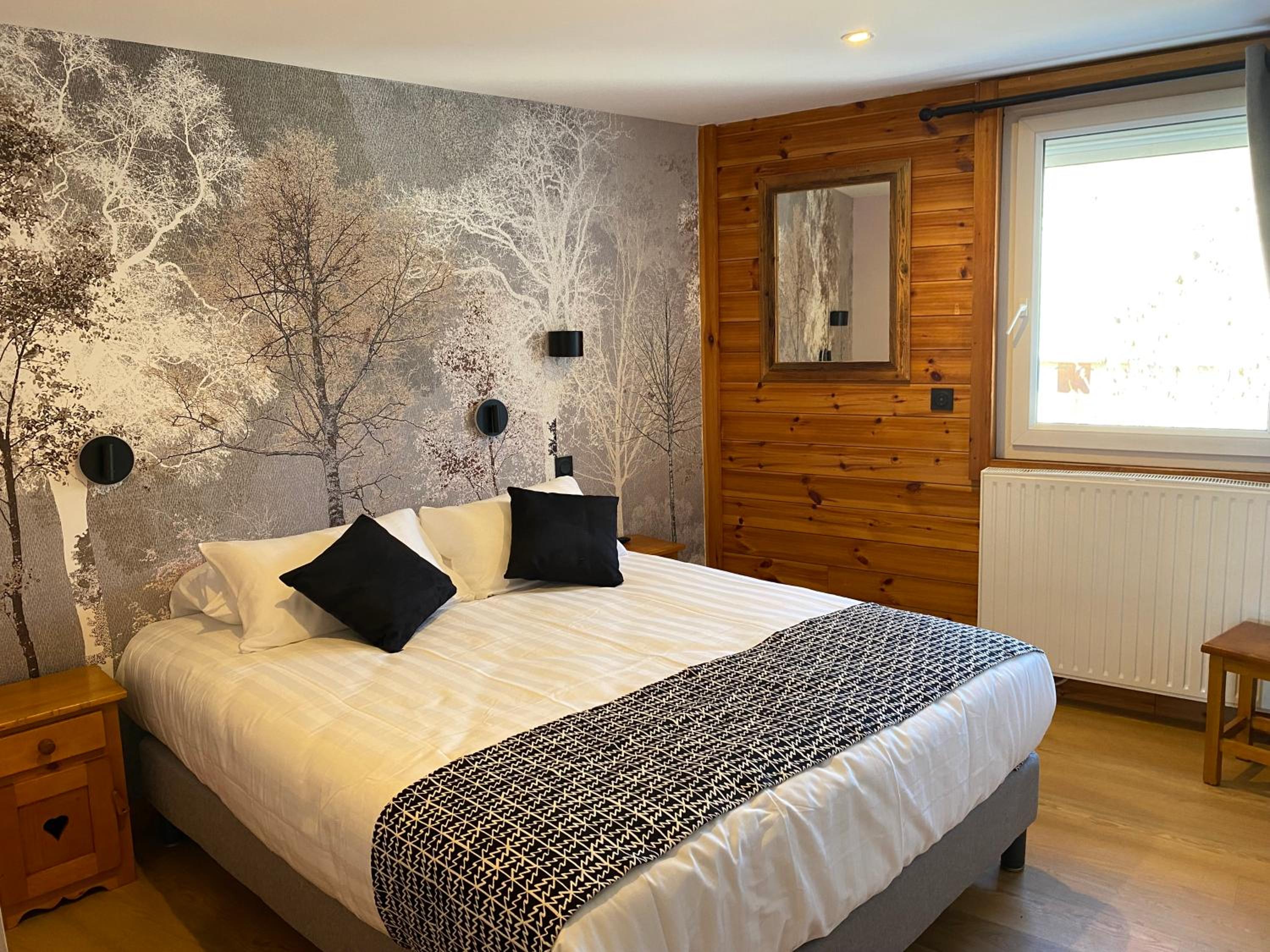 Executive Suite - Photo 7