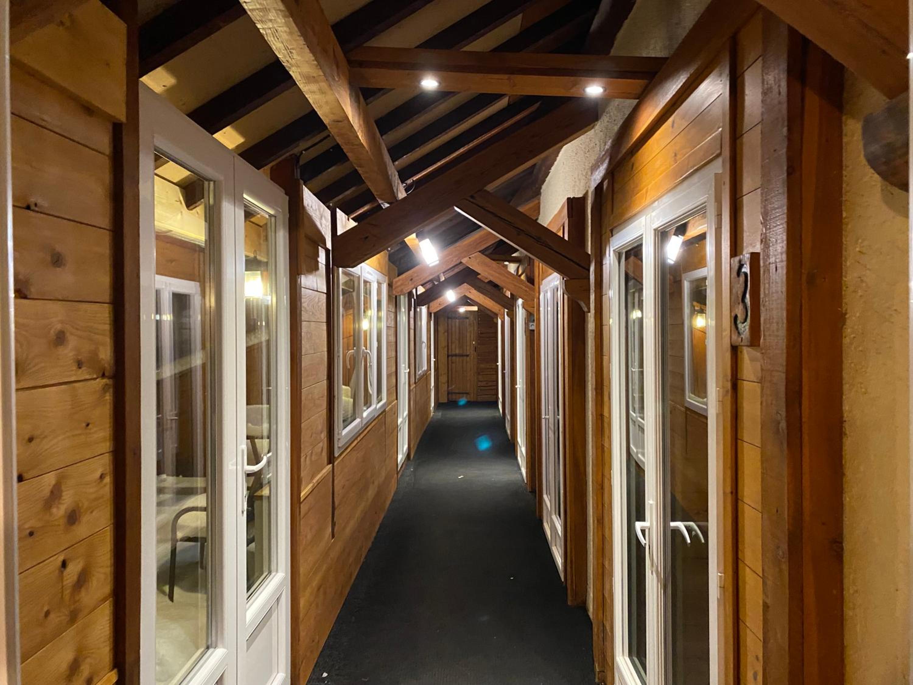 Double room with Terrace-Annex Building - Photo 4