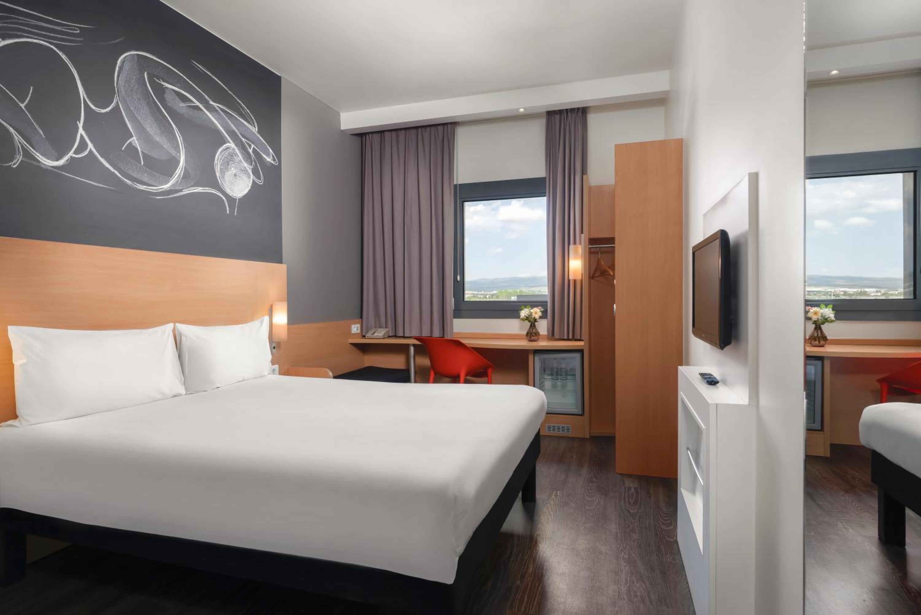 Standard Room with 1 Double Bed photo 3