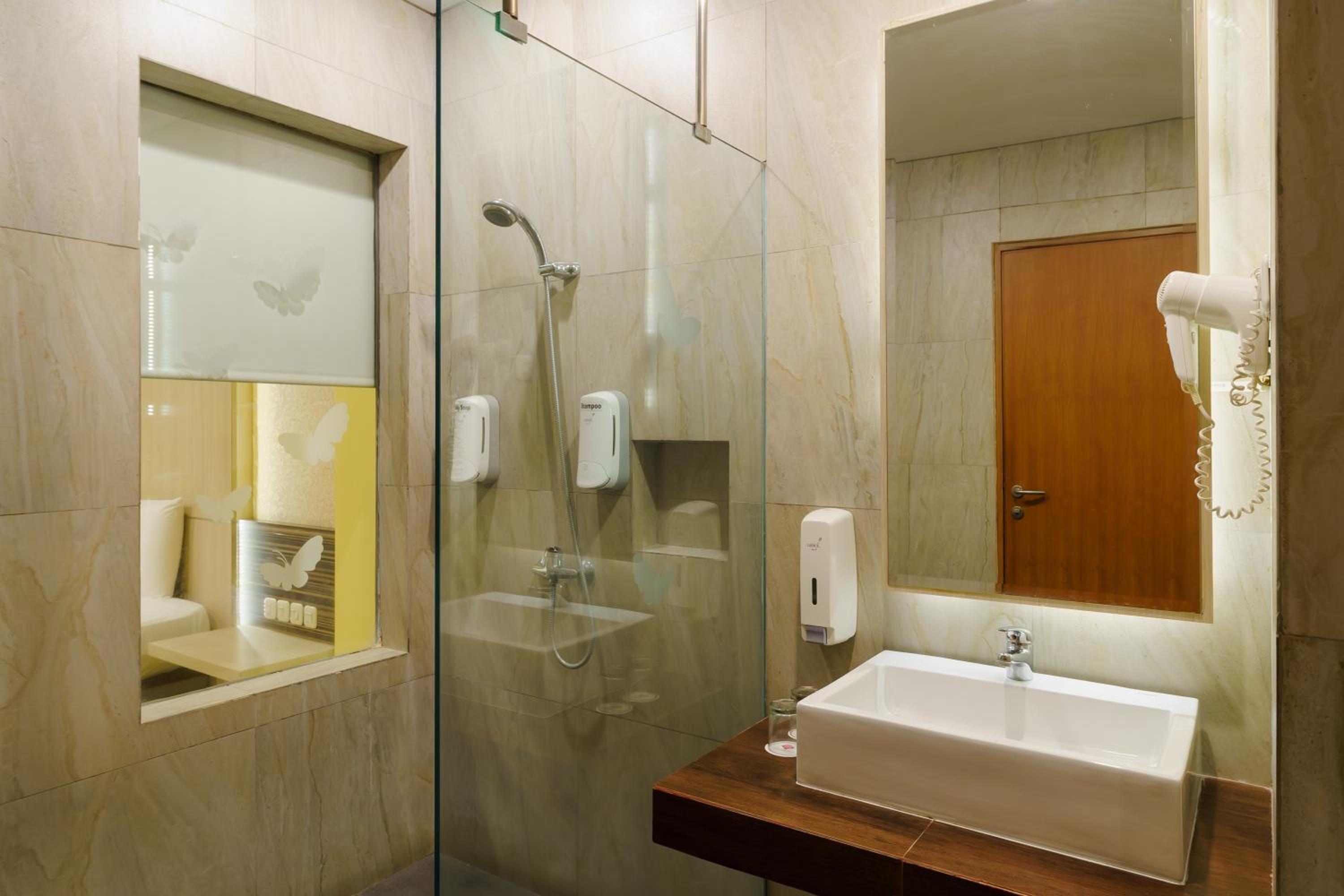Superior Double Room - Photo 4
