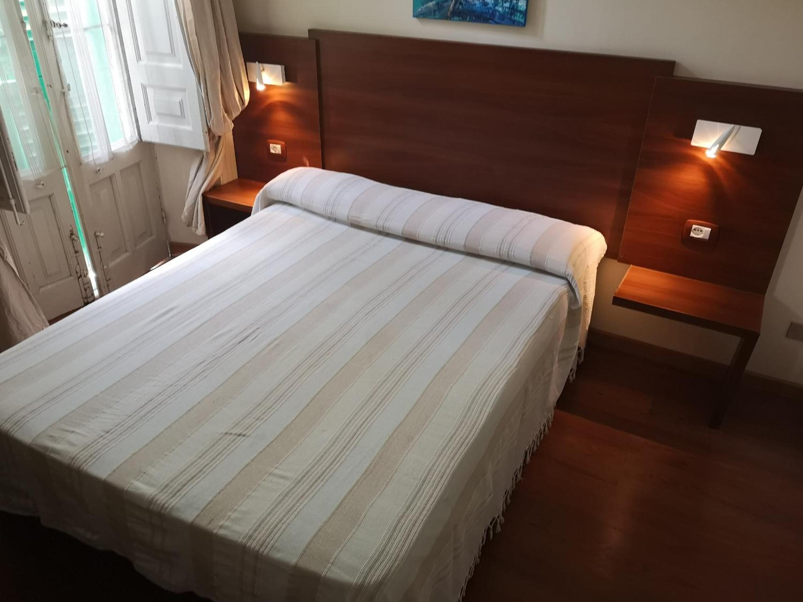 Mixed Dormitory Room