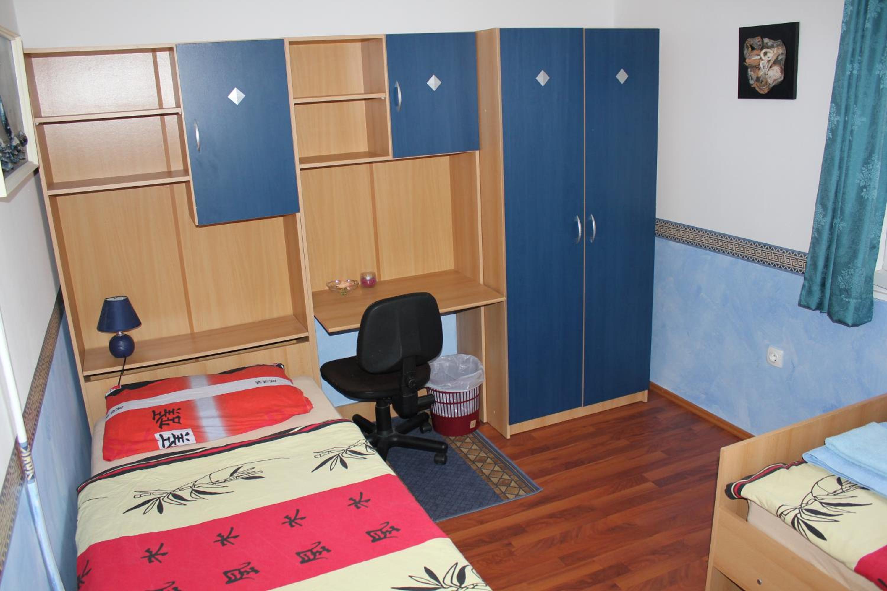 Twin Room with Shared Bathroom