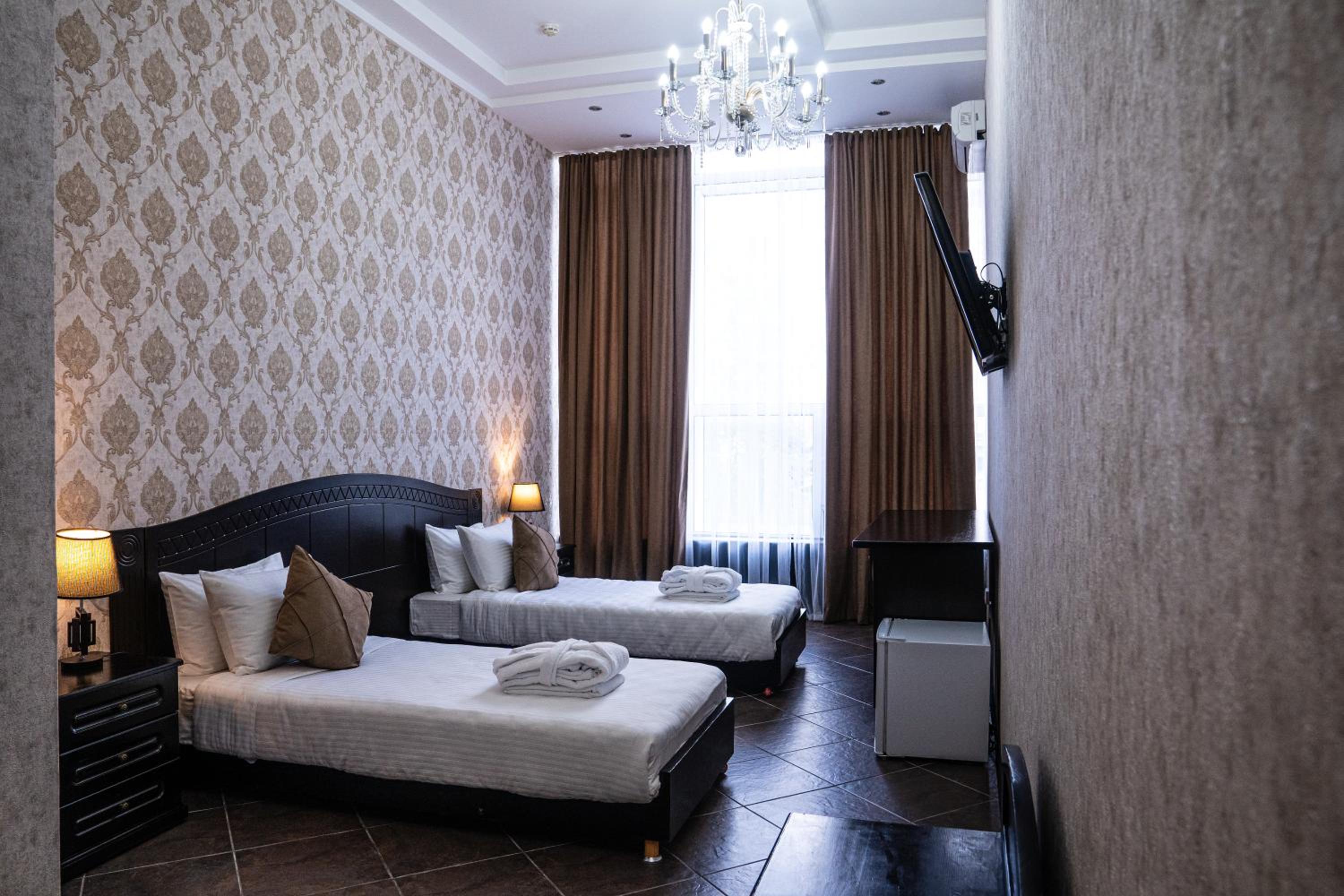 Standard Double or Twin Room photo 2