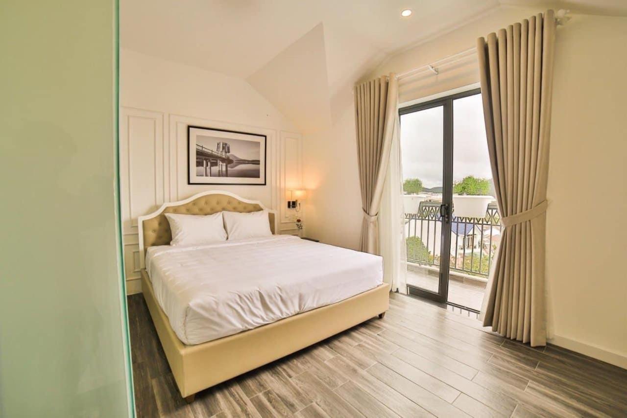 Large Single Room