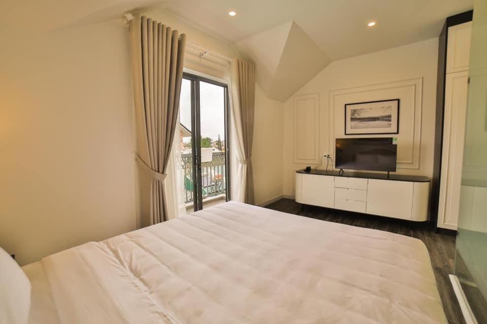 Large Single Room photo 3
