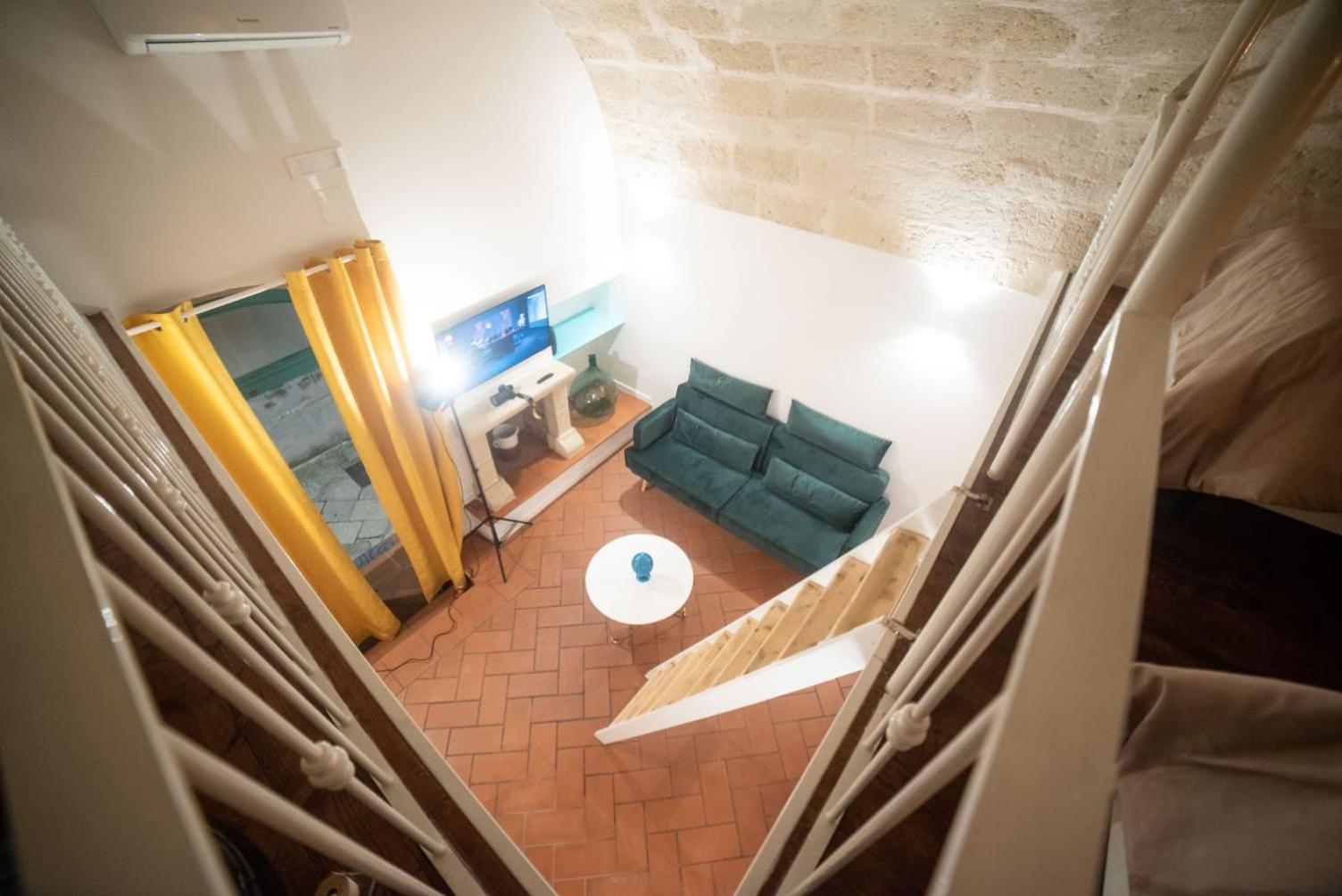 Deluxe Room - Photo 26