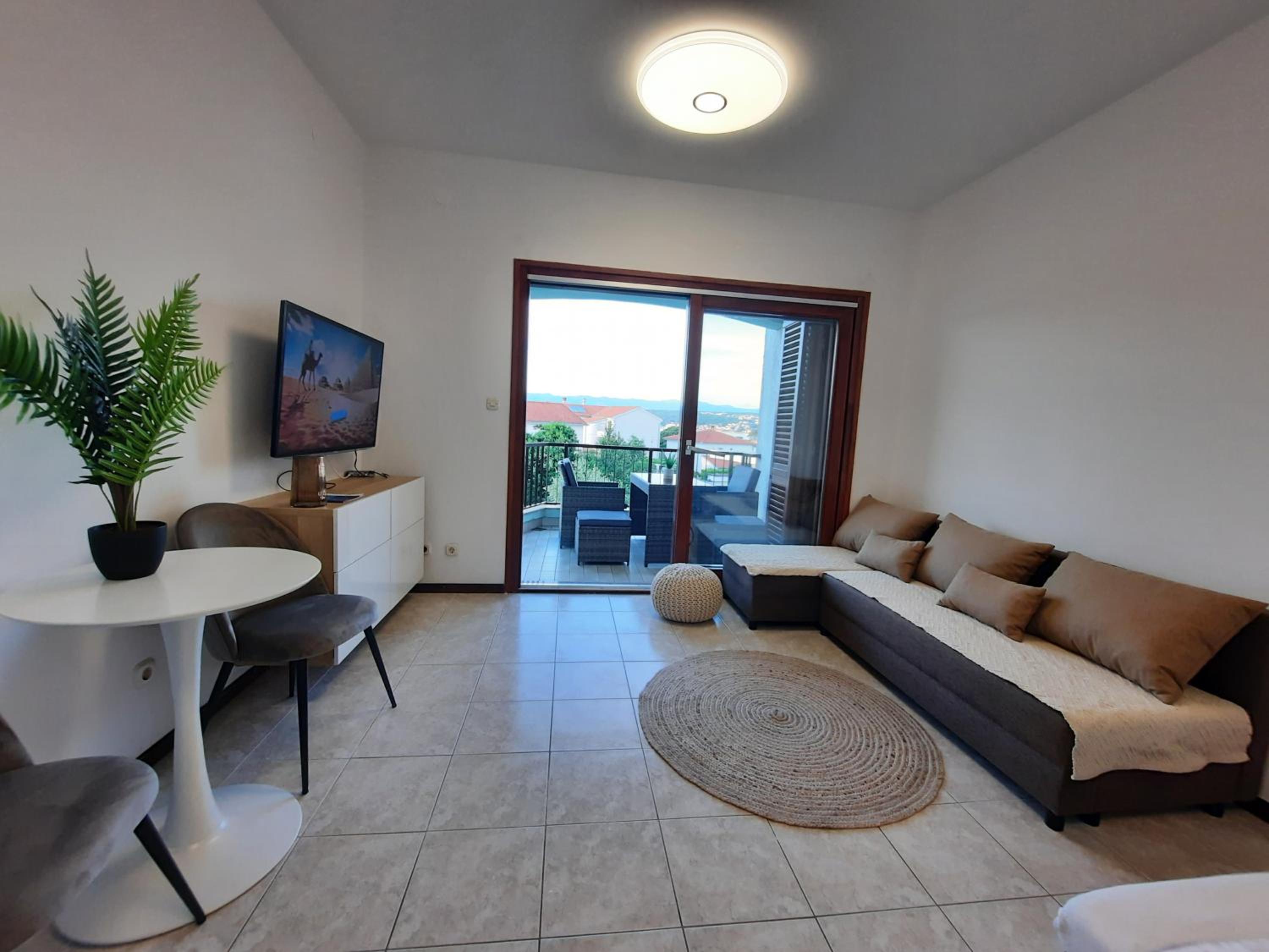 Studio with Balcony photo 1