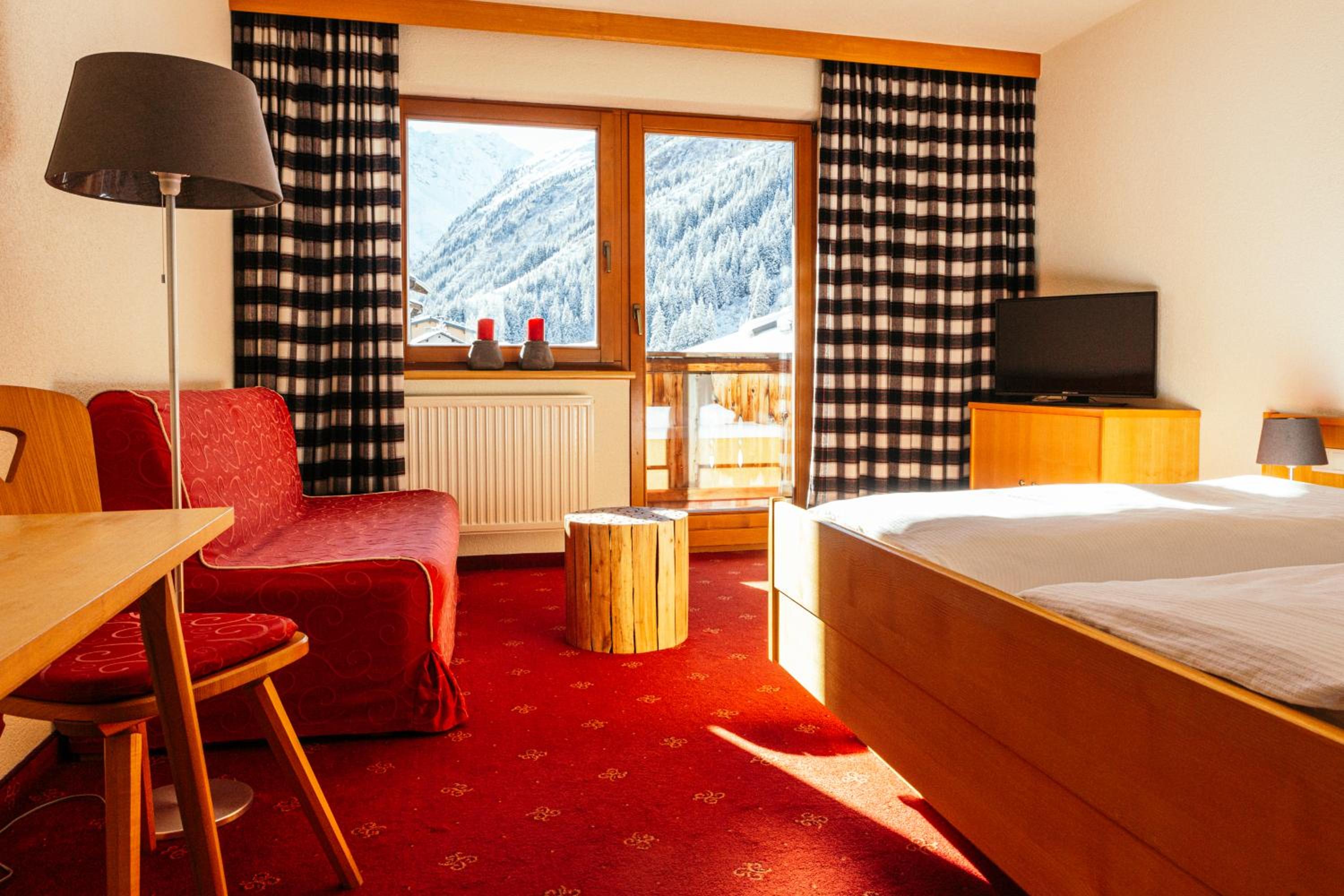 Double Room with Balcony photo 1