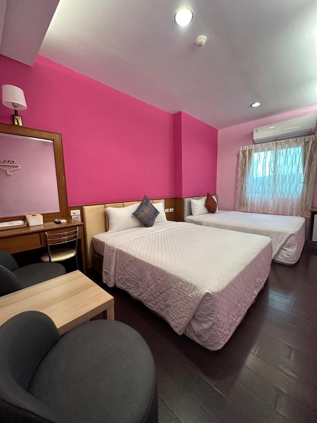 Classic Quadruple Room photo 1